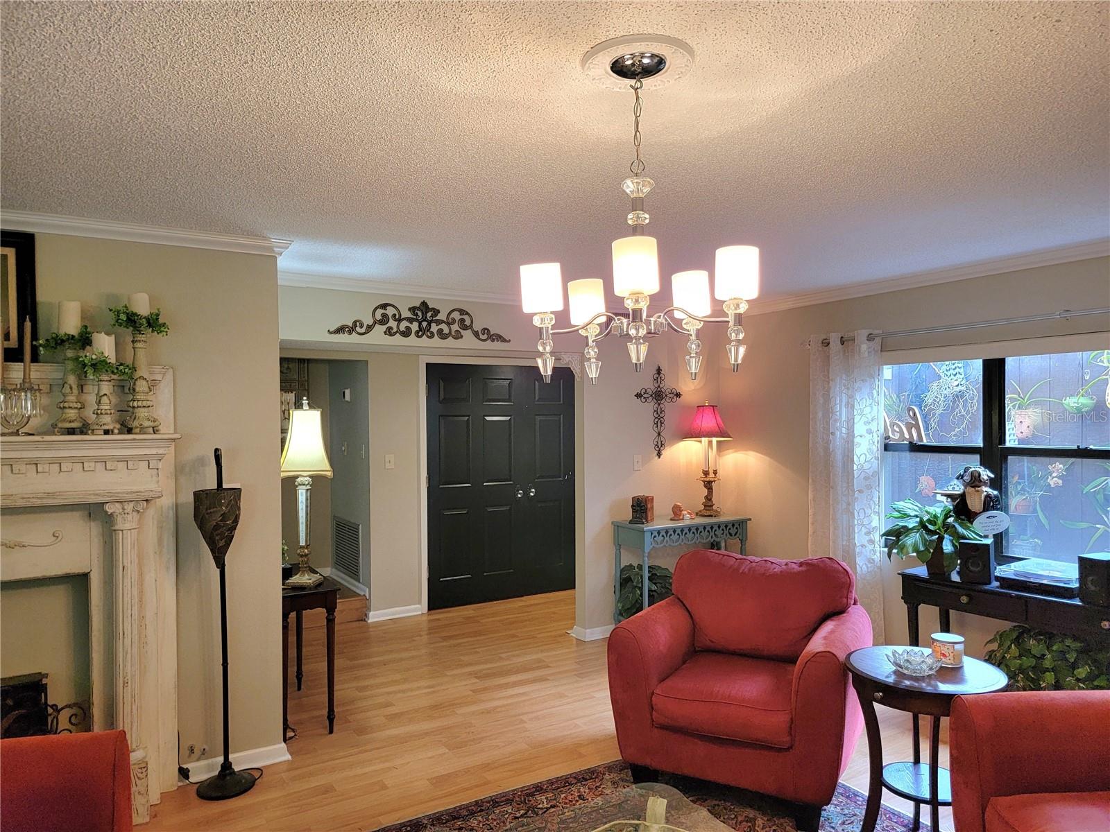 CASA LOMA CONDO - Residential