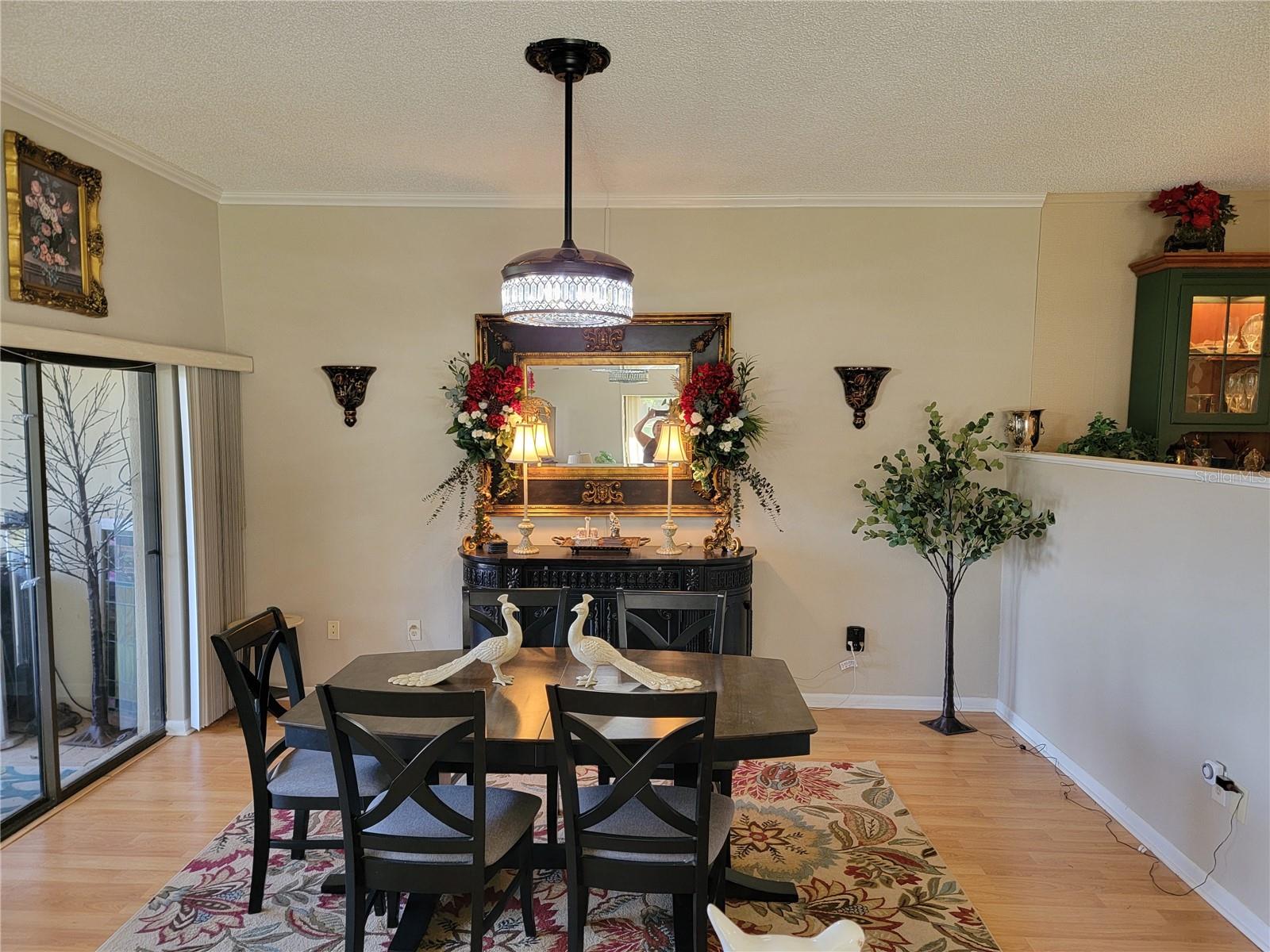 CASA LOMA CONDO - Residential