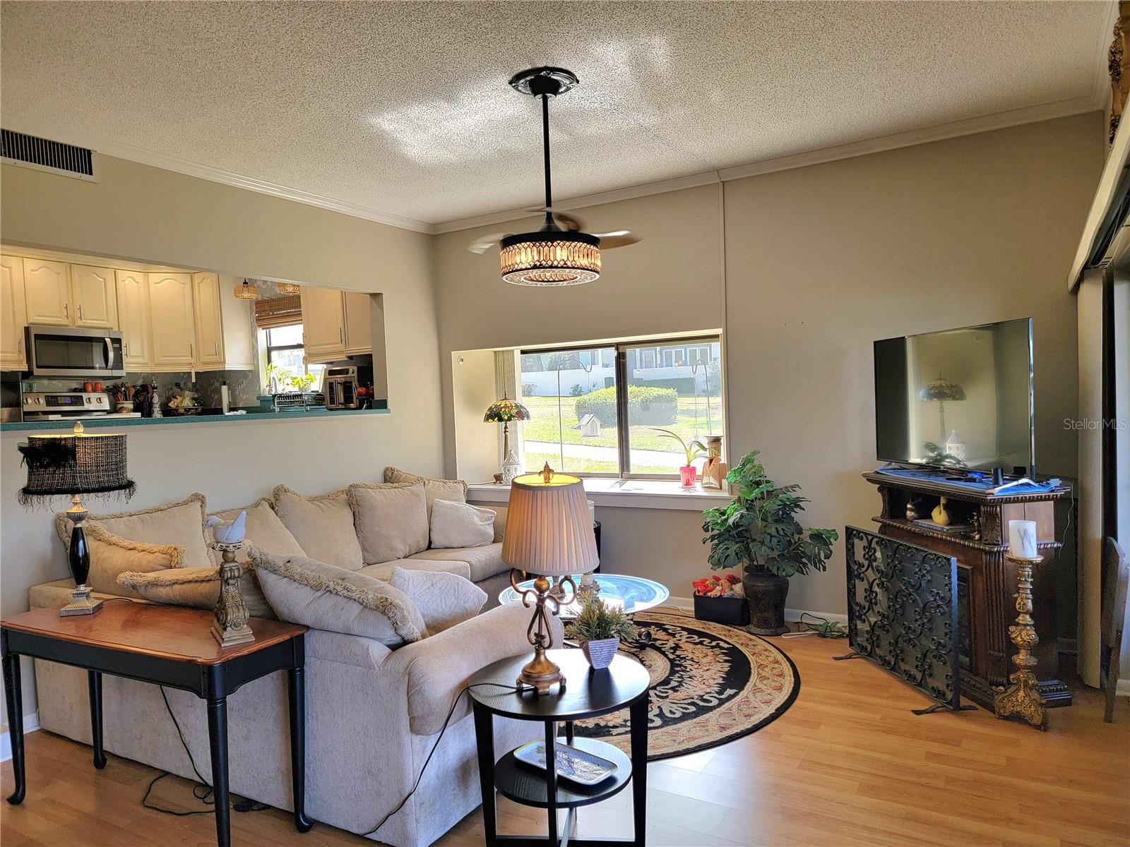 CASA LOMA CONDO - Residential