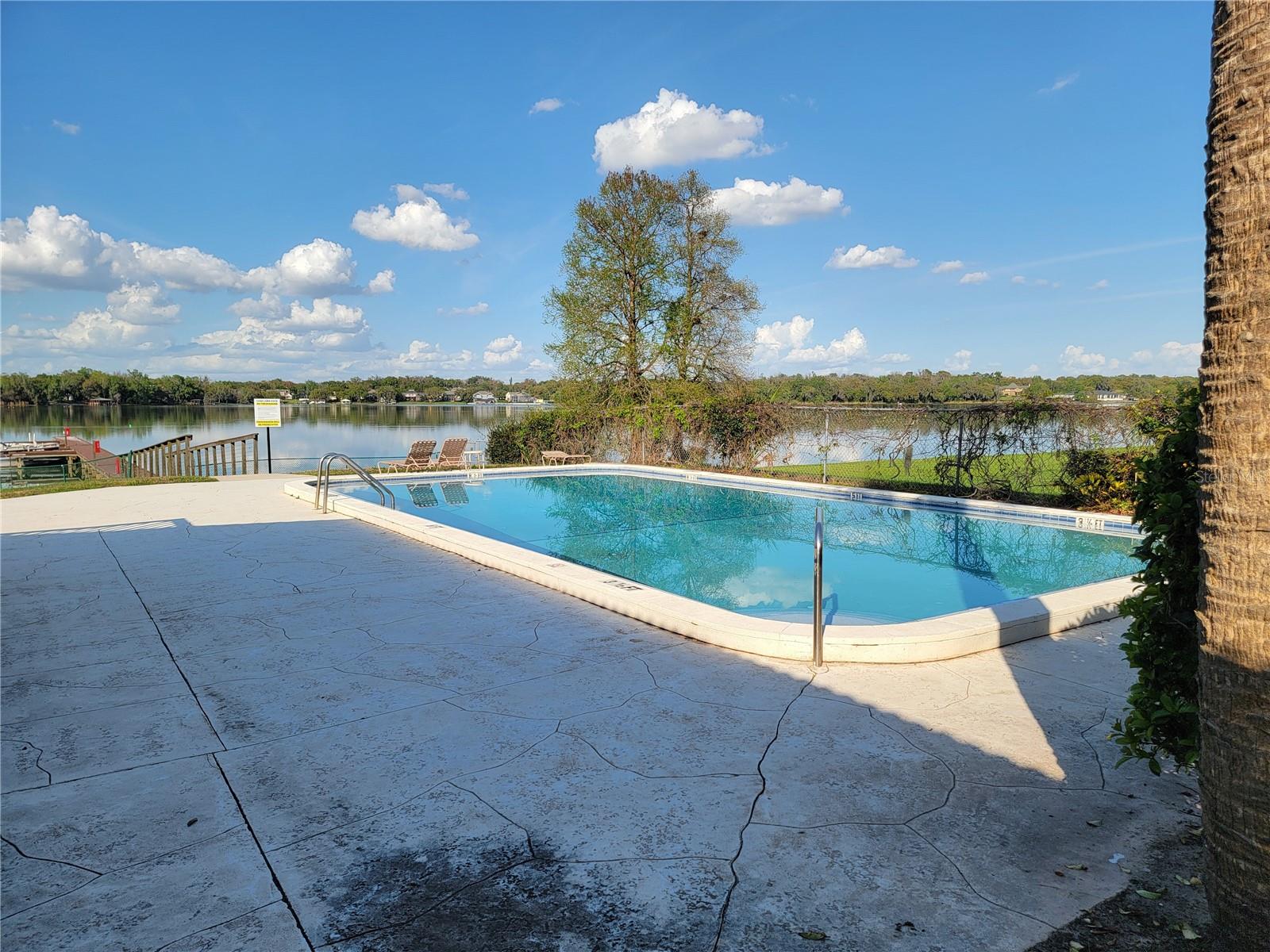 CASA LOMA CONDO - Residential