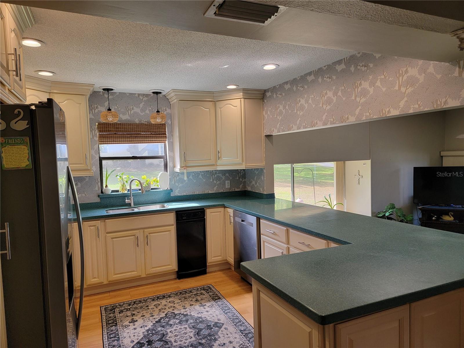 CASA LOMA CONDO - Residential