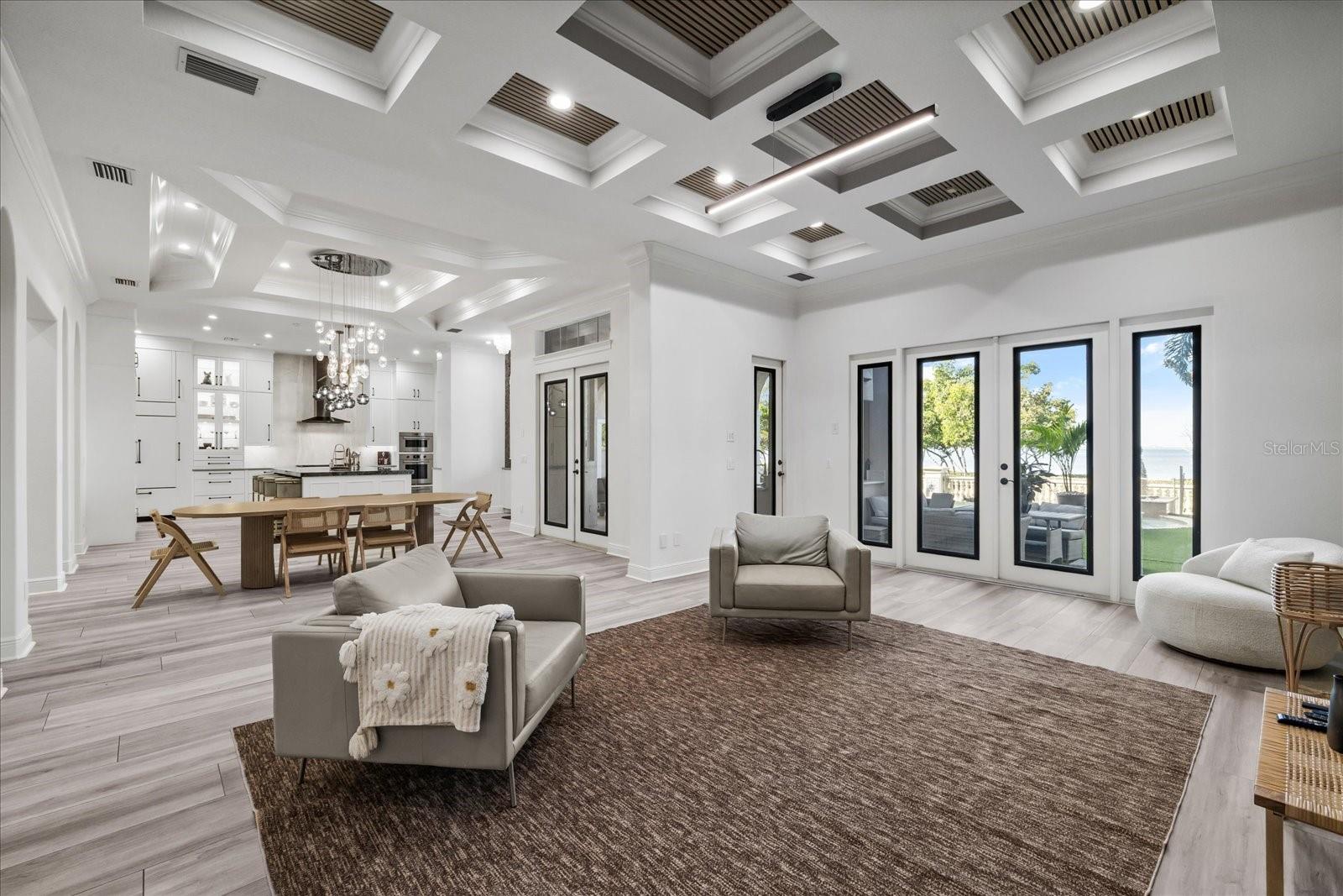 WESTSHORE YACHT CLUB PH 1 - Residential