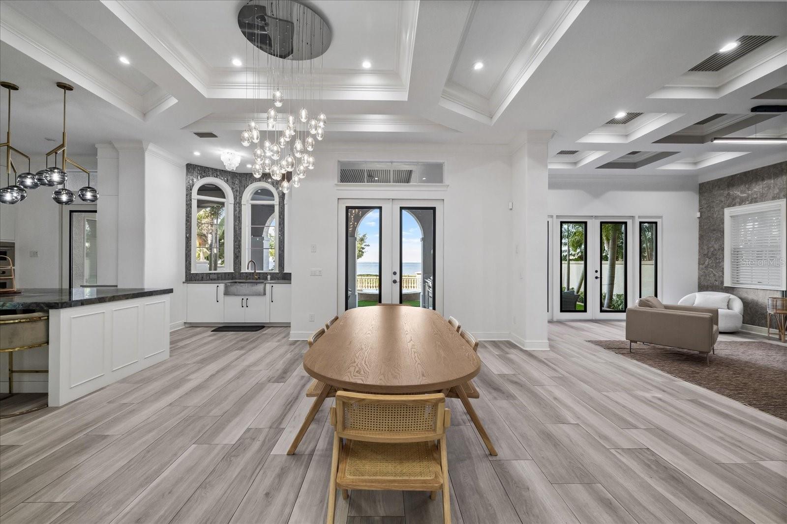 WESTSHORE YACHT CLUB PH 1 - Residential