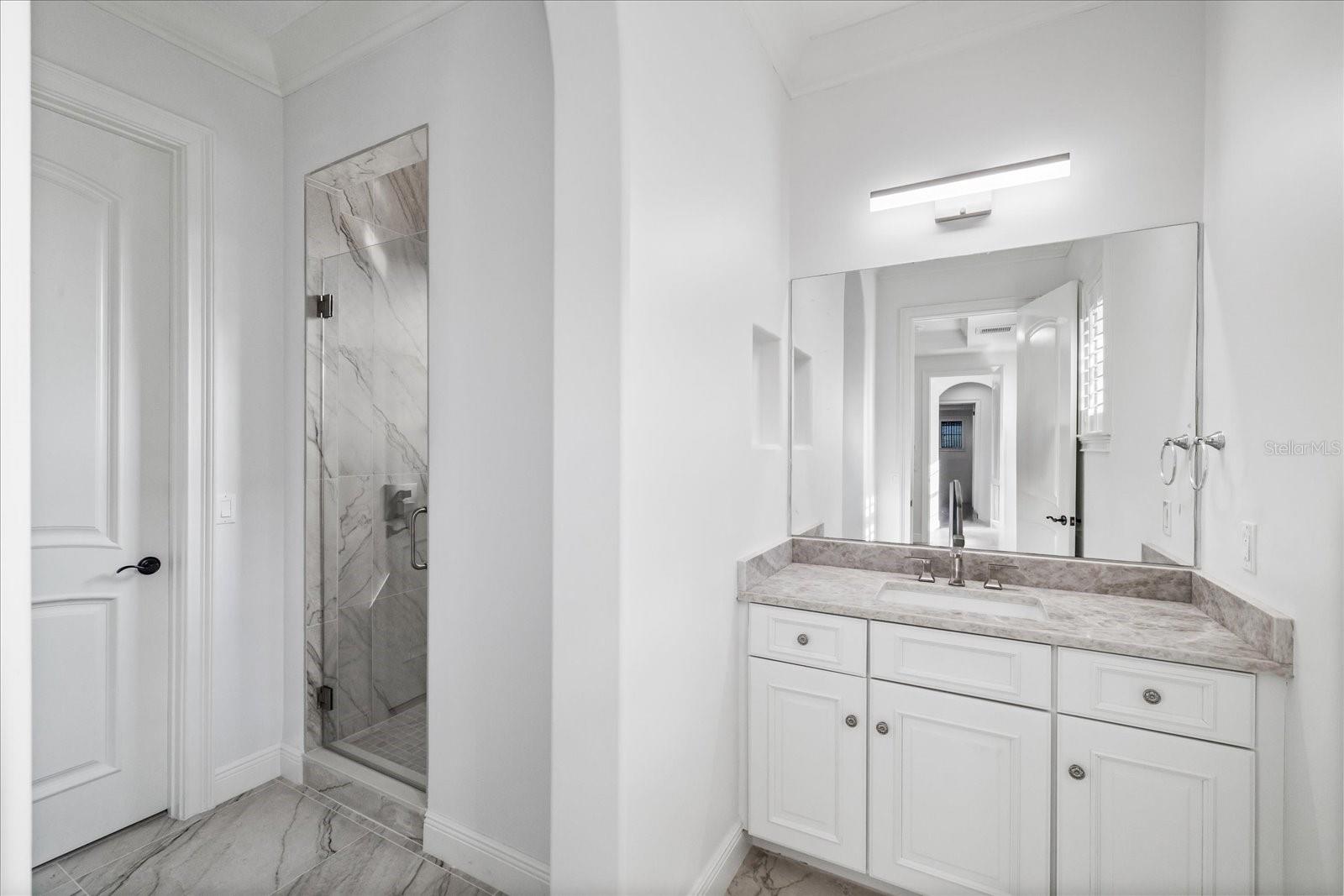 WESTSHORE YACHT CLUB PH 1 - Residential