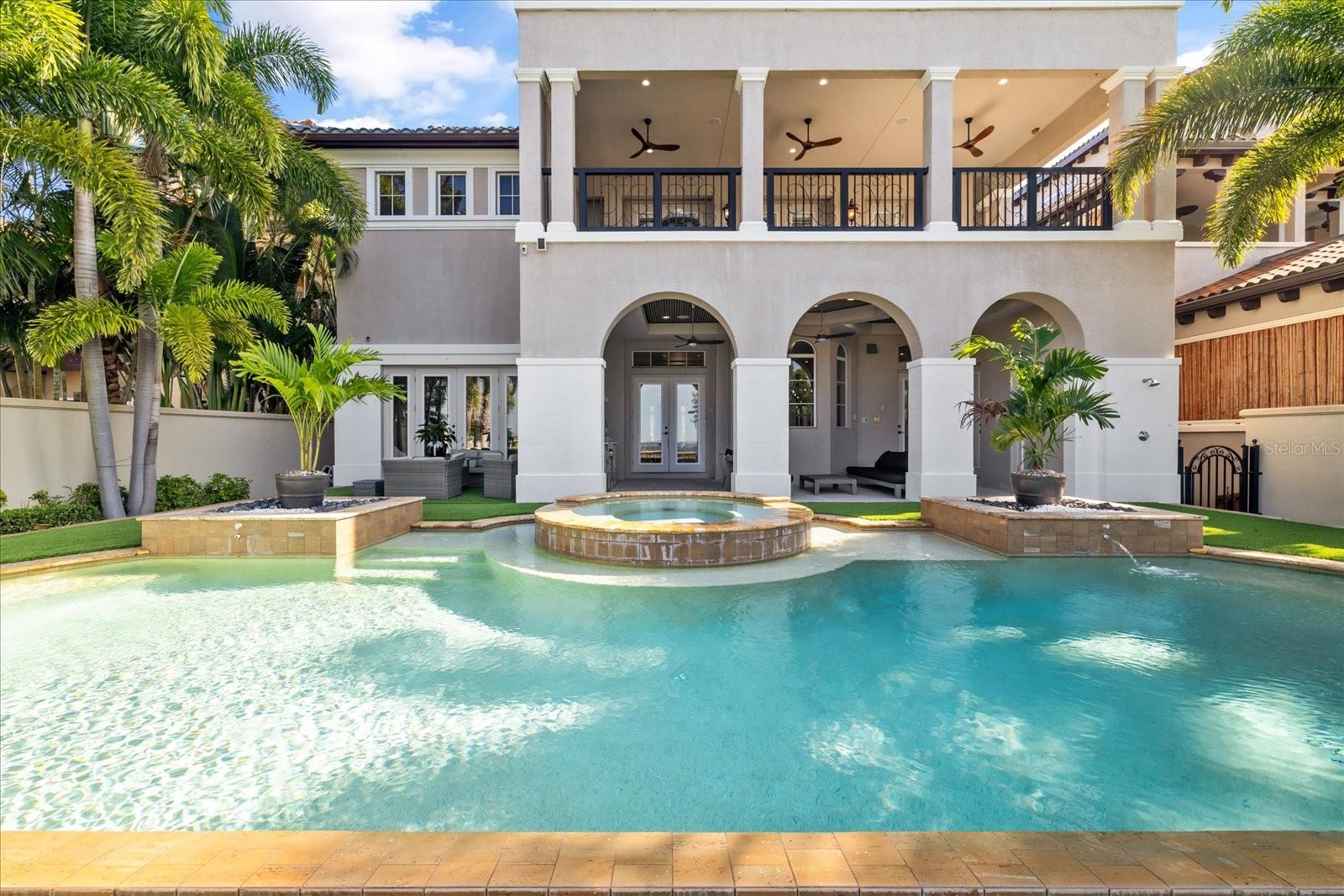 WESTSHORE YACHT CLUB PH 1 - Residential