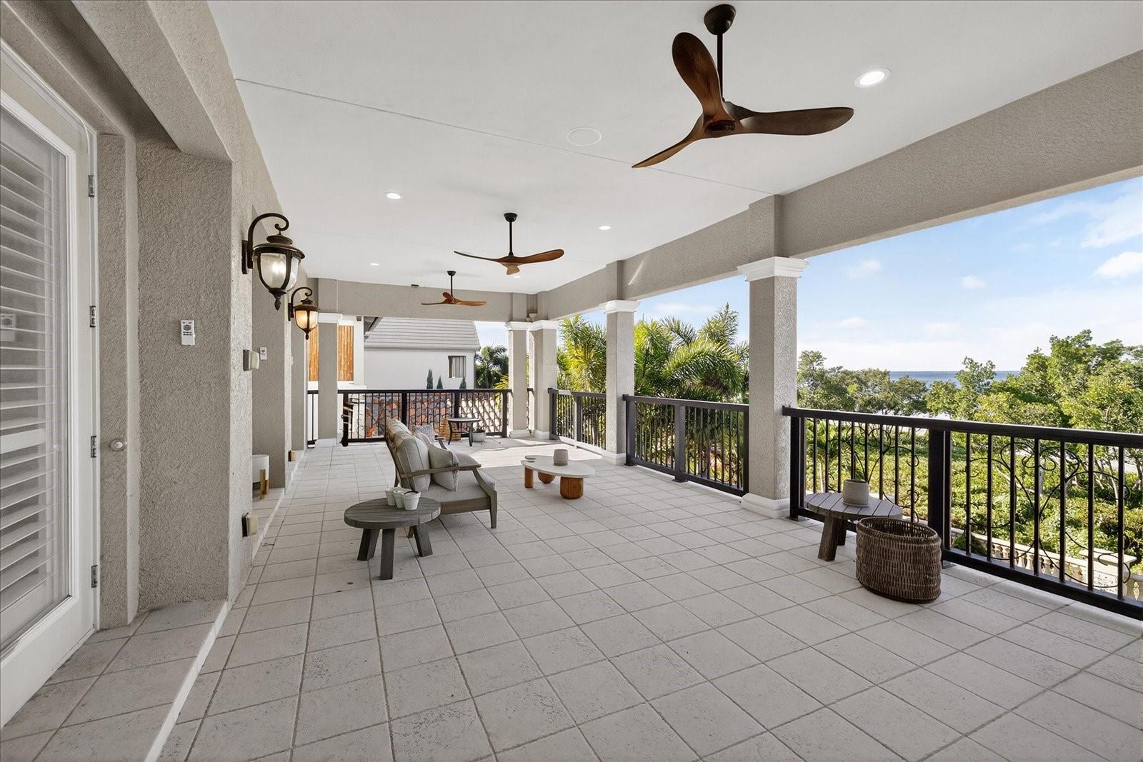 WESTSHORE YACHT CLUB PH 1 - Residential