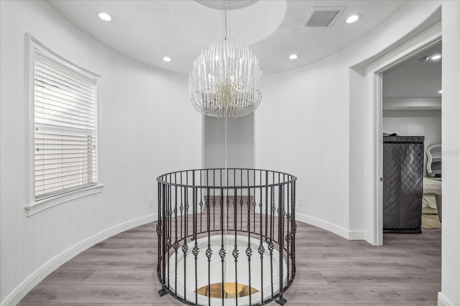 WESTSHORE YACHT CLUB PH 1 - Residential