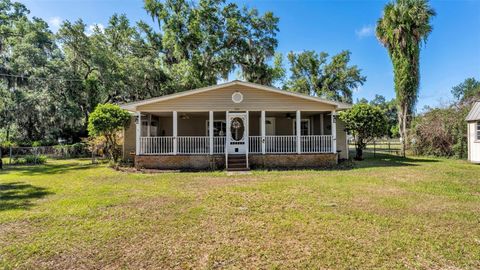 Photo of 501 Swilley Road, Plant City, FL 33567 (MLS # L4961514)