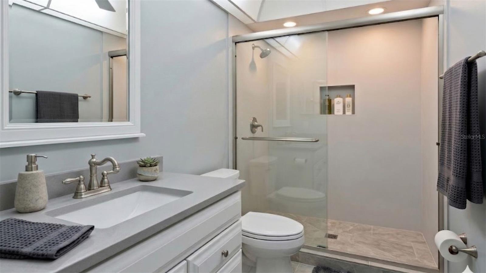 BURGUNDY UNIT ONE - Residential