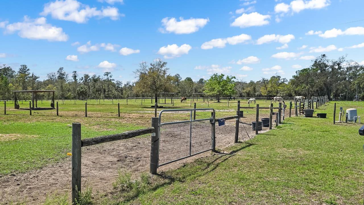 SUNDANCE UNIT 4 - Land