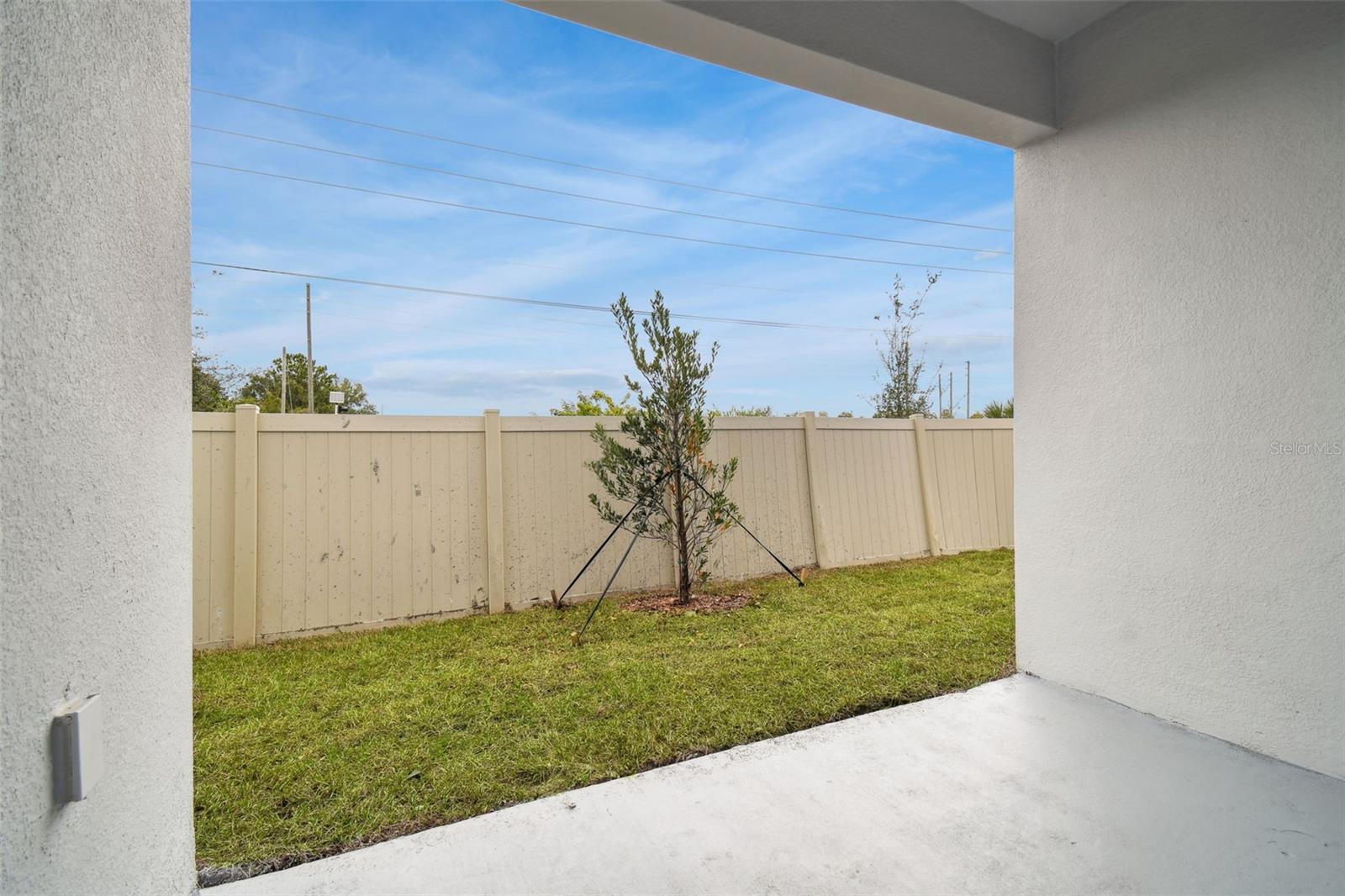 BRYANT SQUARE - Residential