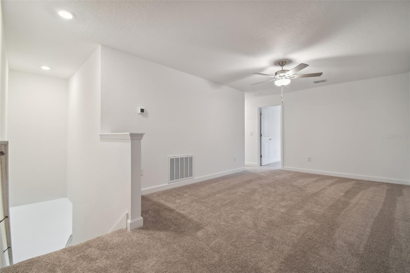 BRYANT SQUARE - Residential