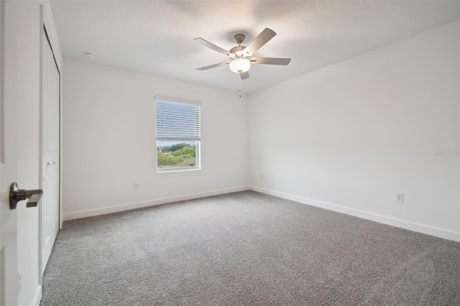 BRYANT SQUARE - Residential