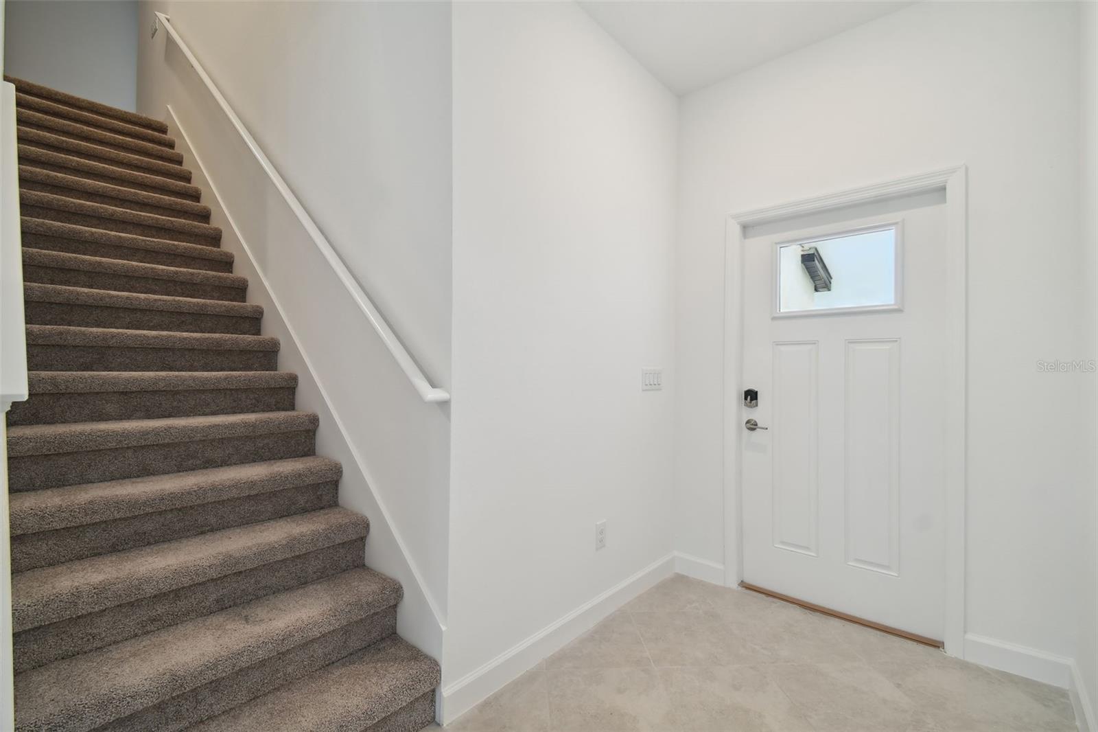 BRYANT SQUARE - Residential