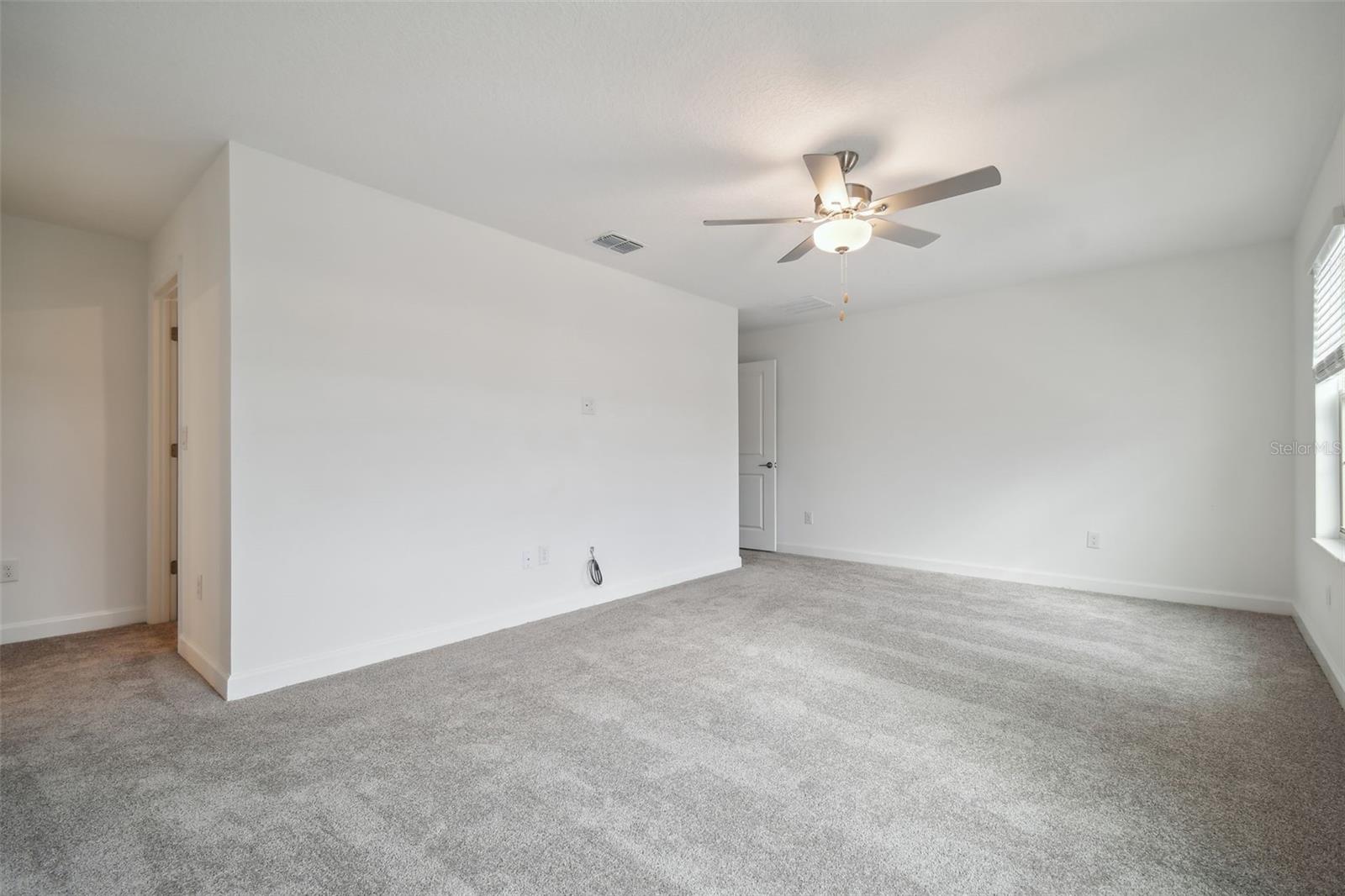 BRYANT SQUARE - Residential