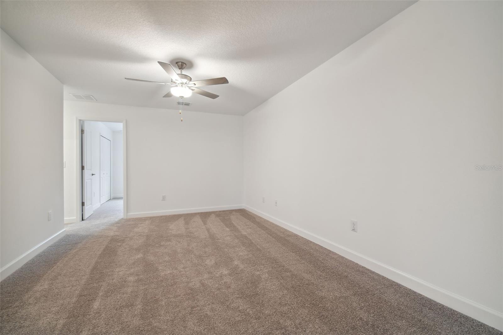 BRYANT SQUARE - Residential