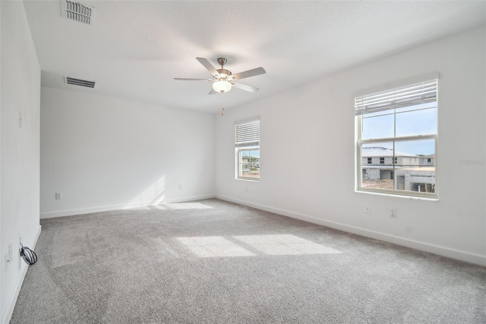 BRYANT SQUARE - Residential