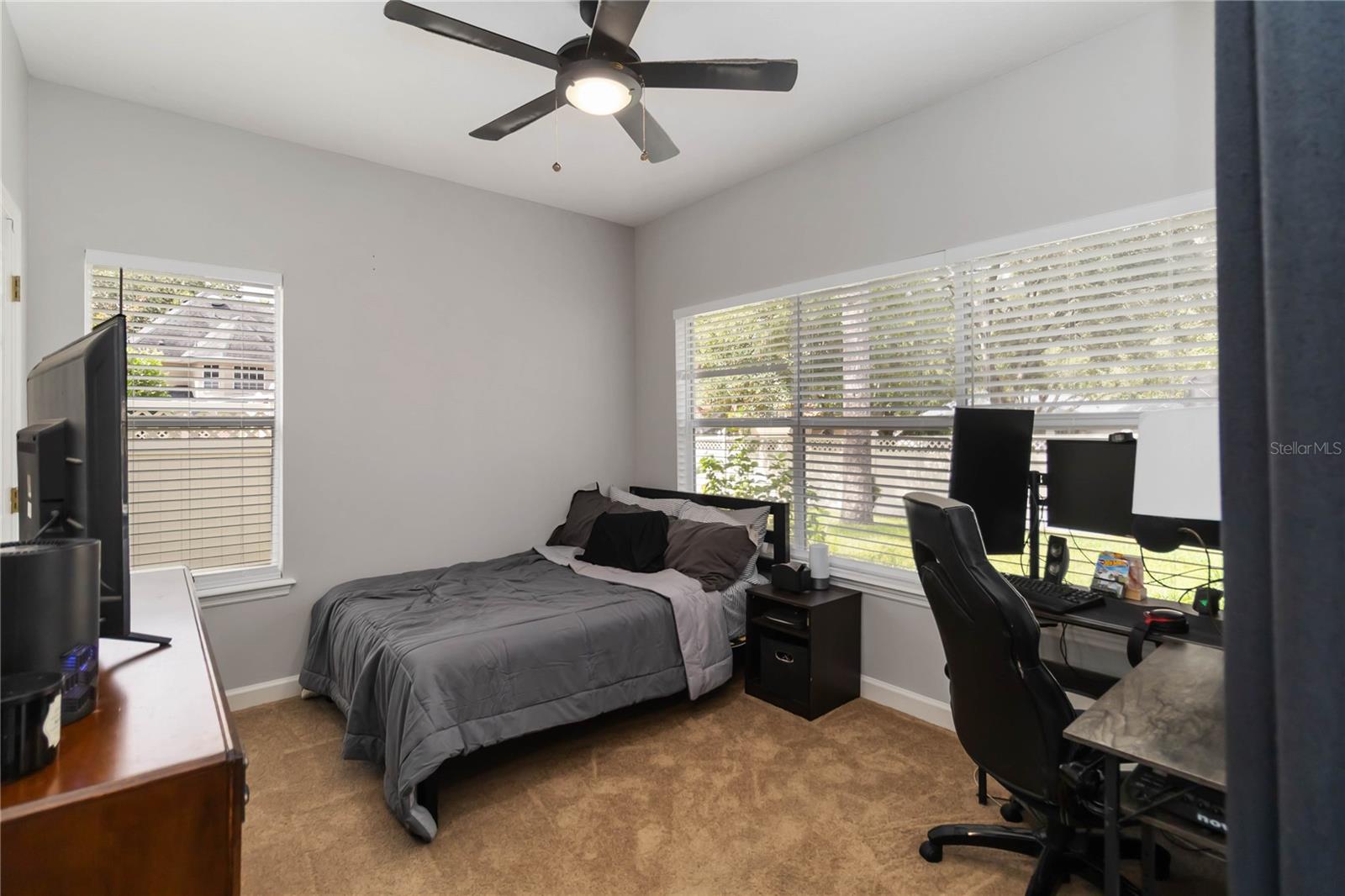 RIVER WALK - Residential