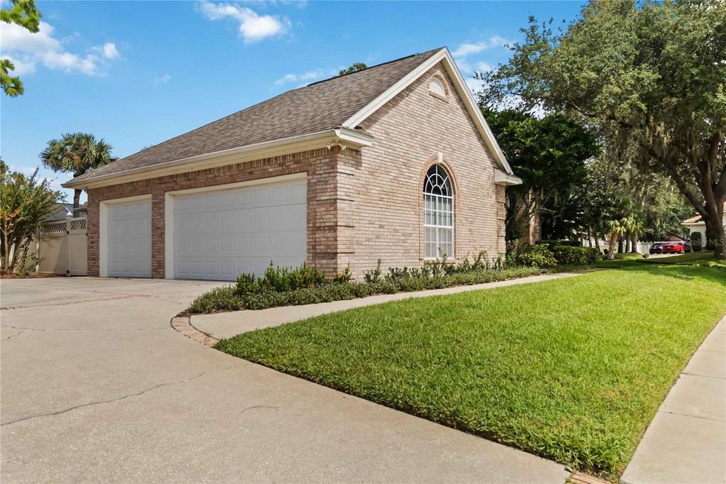 Photo of 3718 Savannah Loop, Oviedo, FL 32765 (MLS # O6350971)