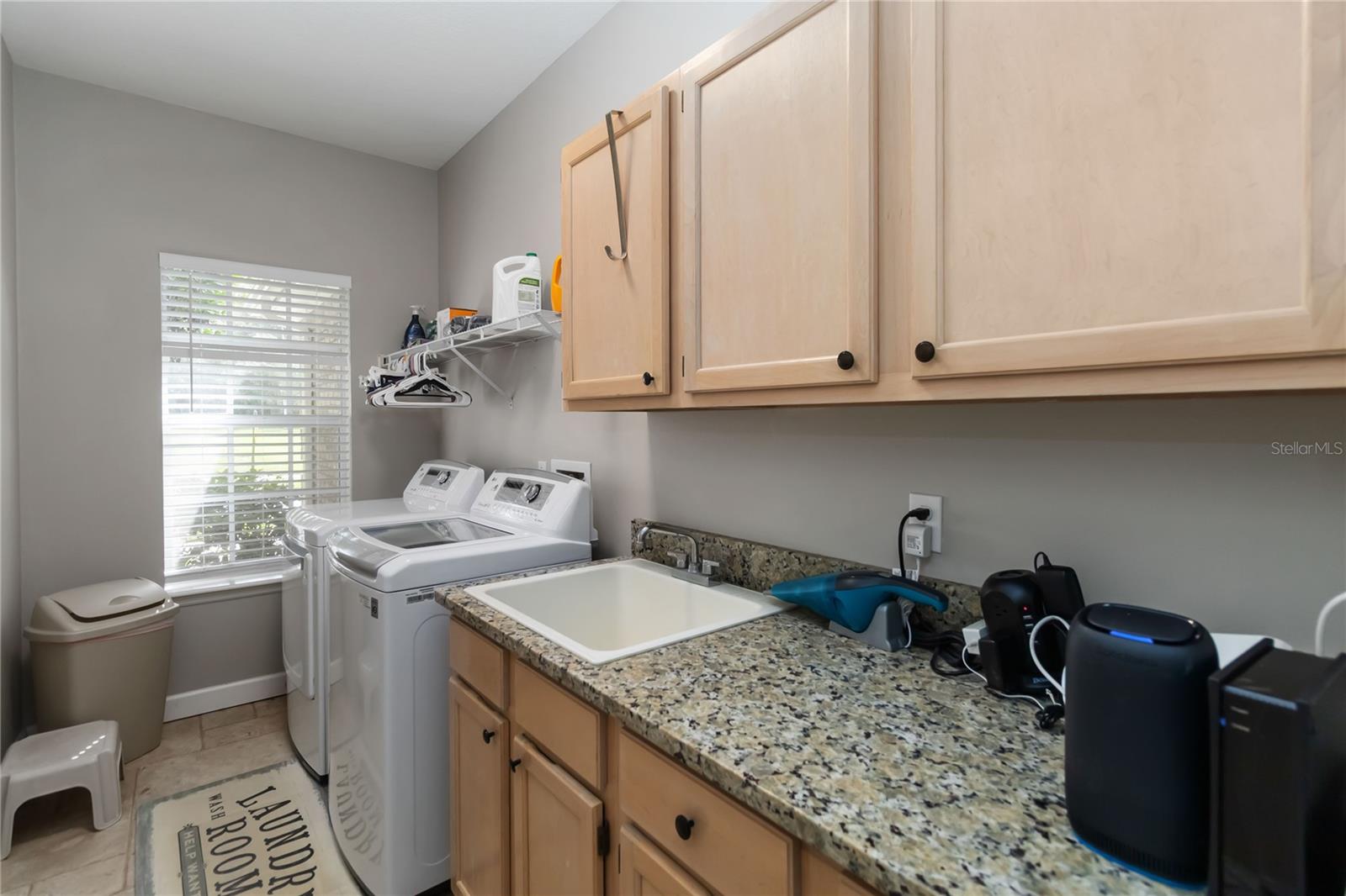 RIVER WALK - Residential