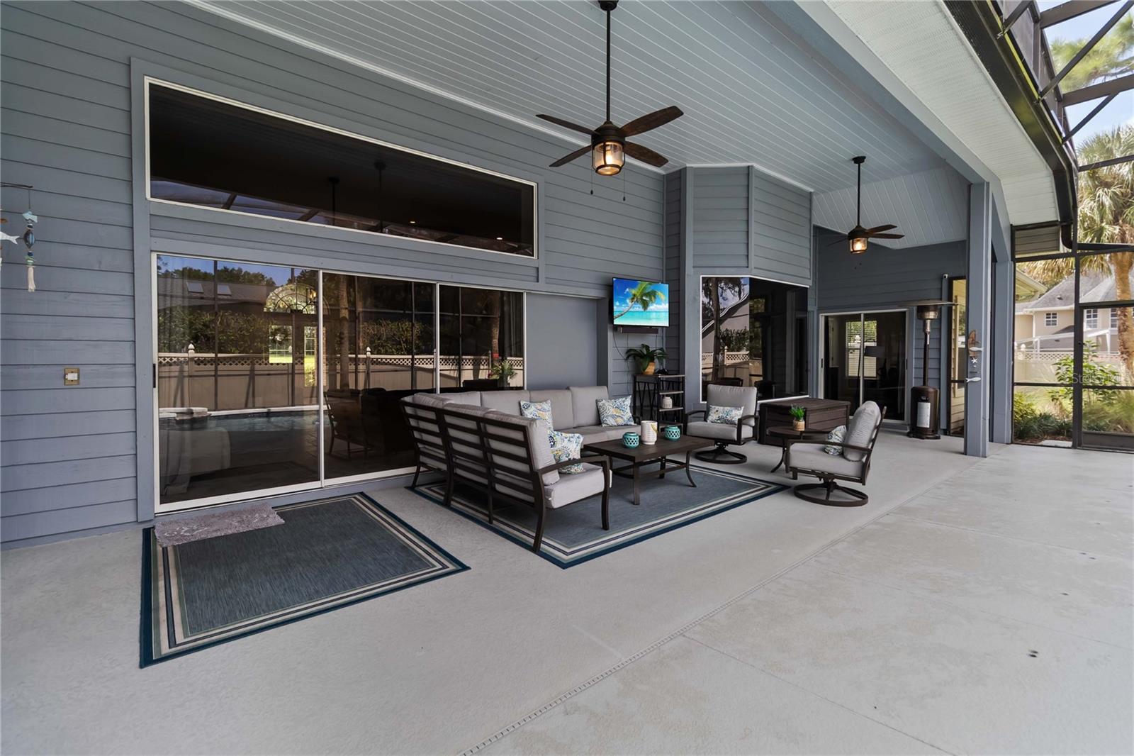 RIVER WALK - Residential