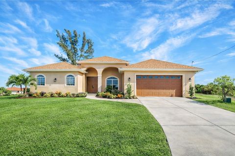 Photo of 2019 SW 29th Terrace, Cape Coral, FL 33914 (MLS # C7514678)