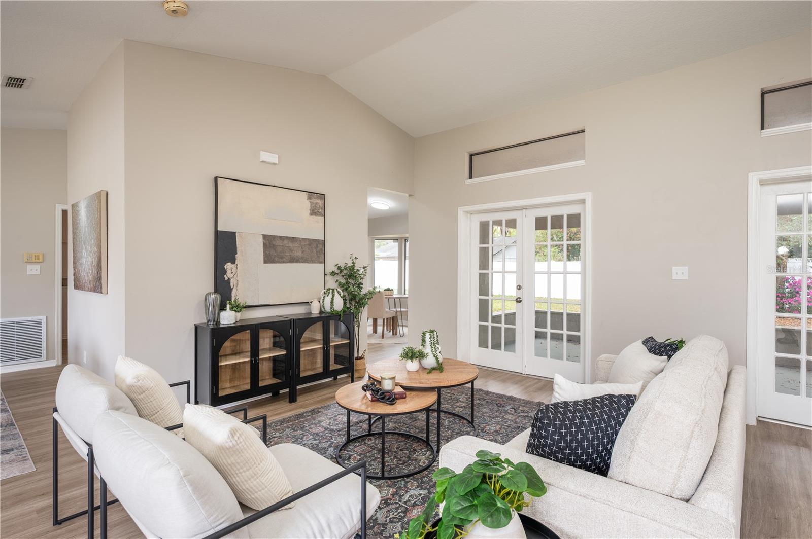 WEST ALTAMONTE HEIGHTS SEC 3 - Residential