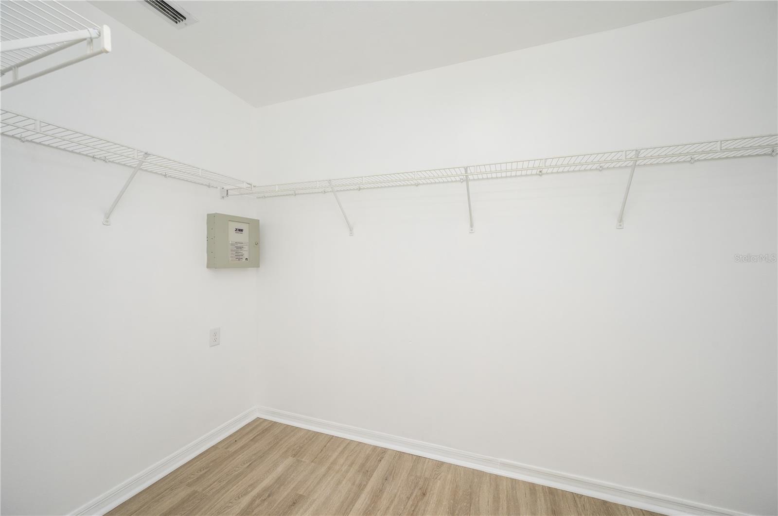 WEST ALTAMONTE HEIGHTS SEC 3 - Residential