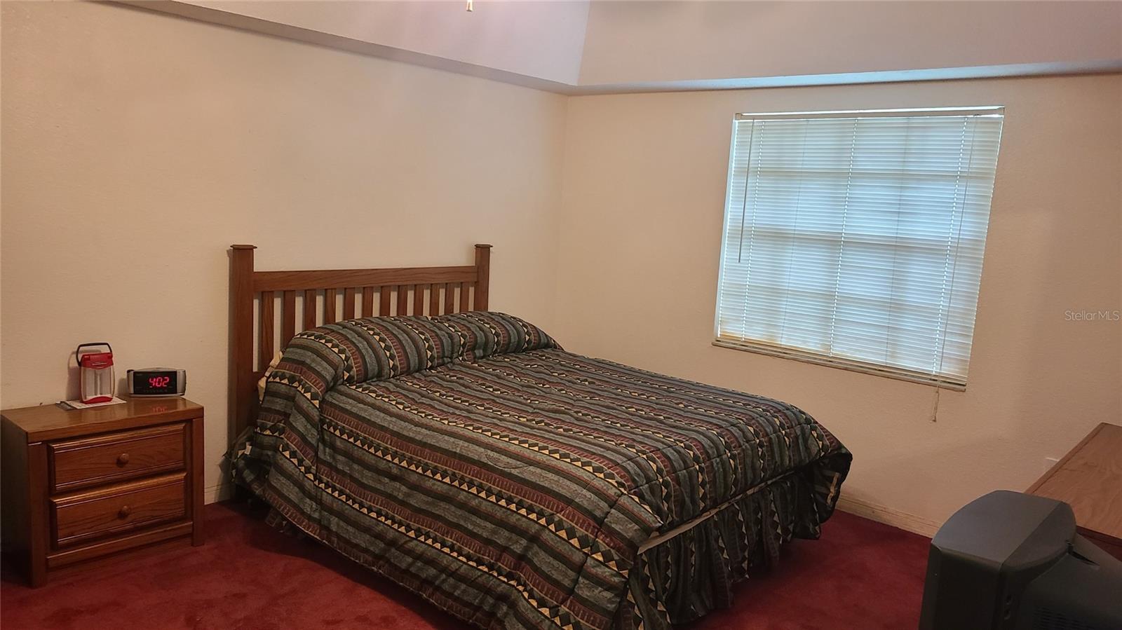 BARRETT MANOR - Residential Lease