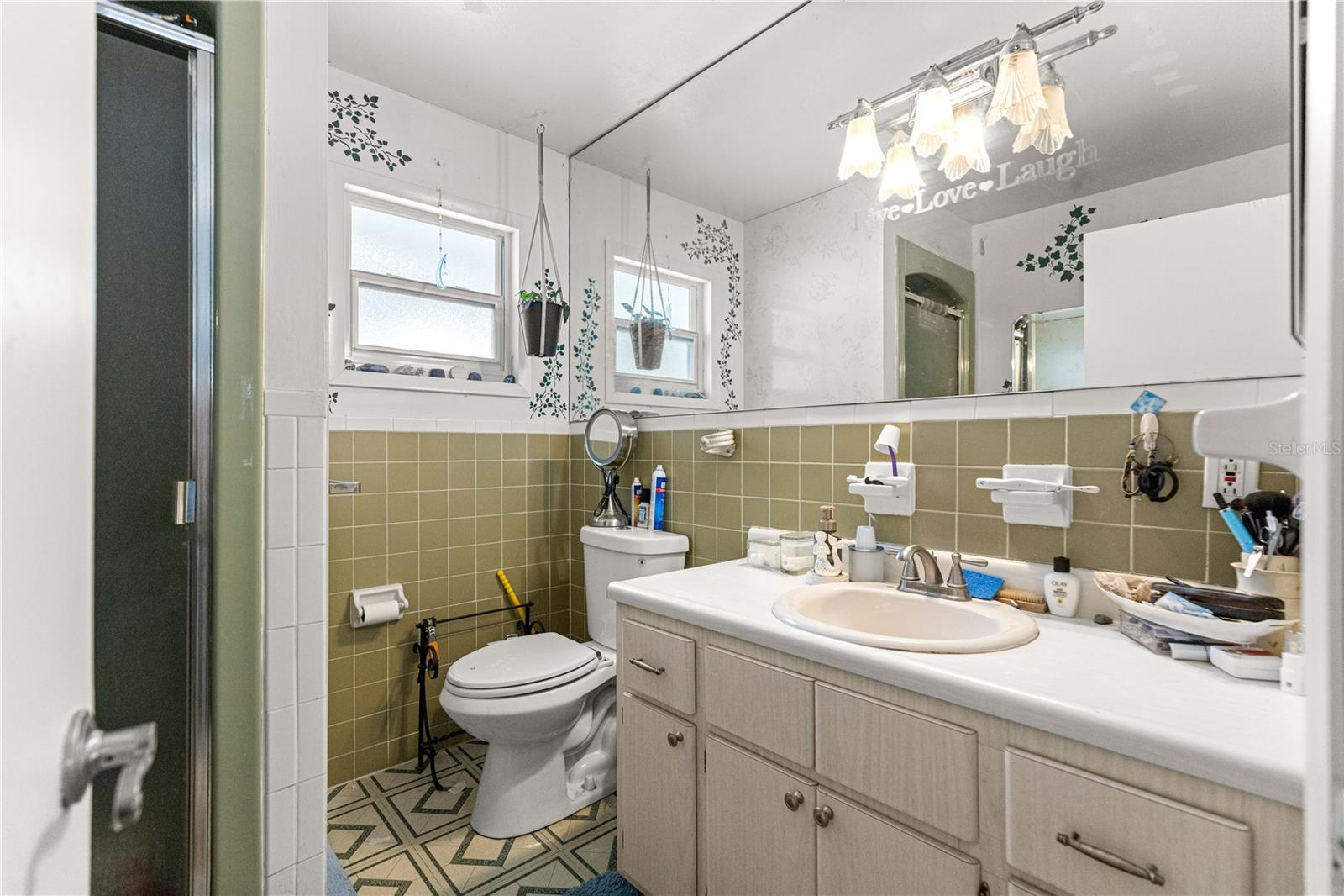 ROYAL OAK - Residential