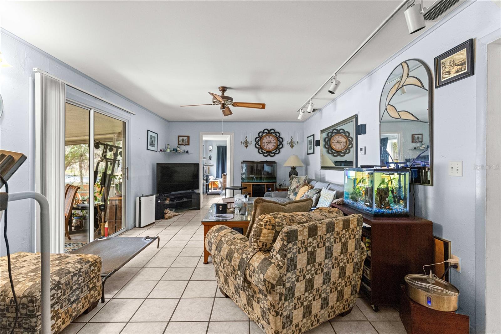 ROYAL OAK - Residential