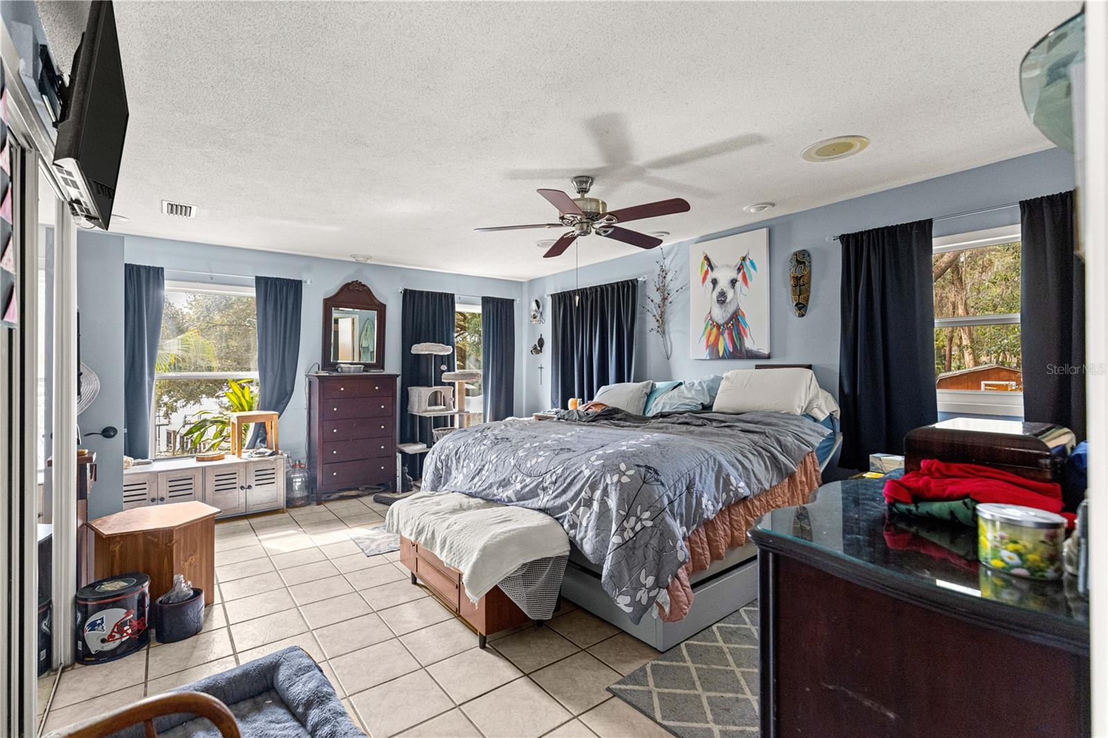 ROYAL OAK - Residential