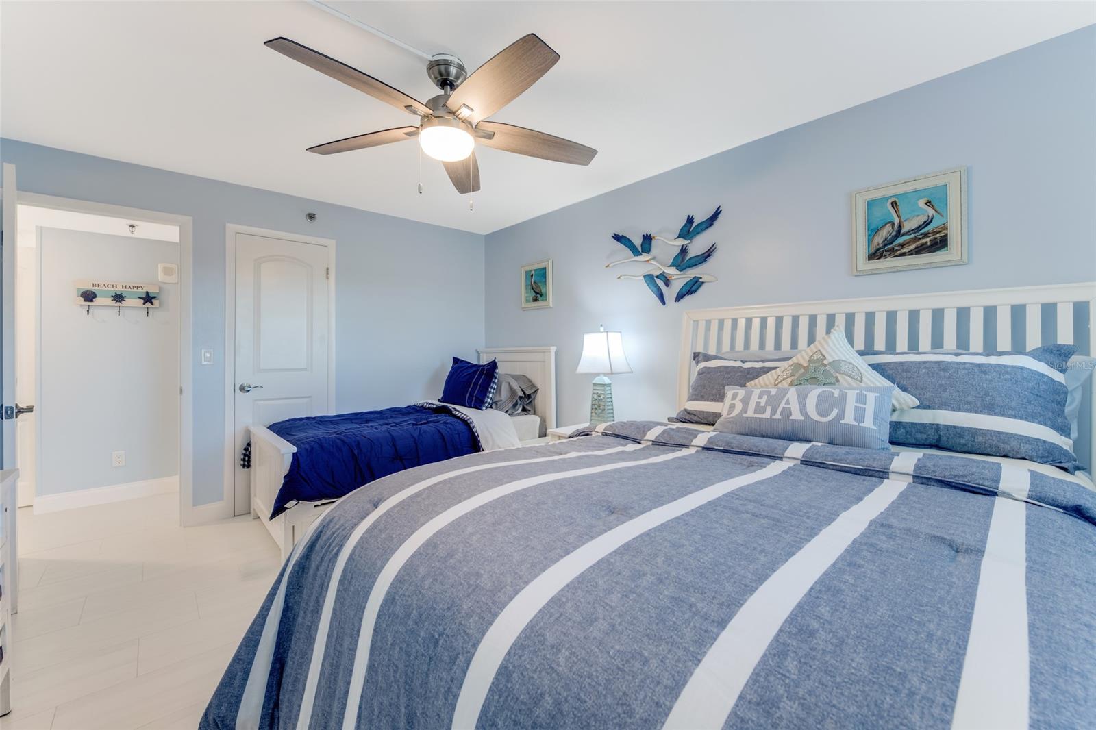 Sandpiper Towers Condo - Residential