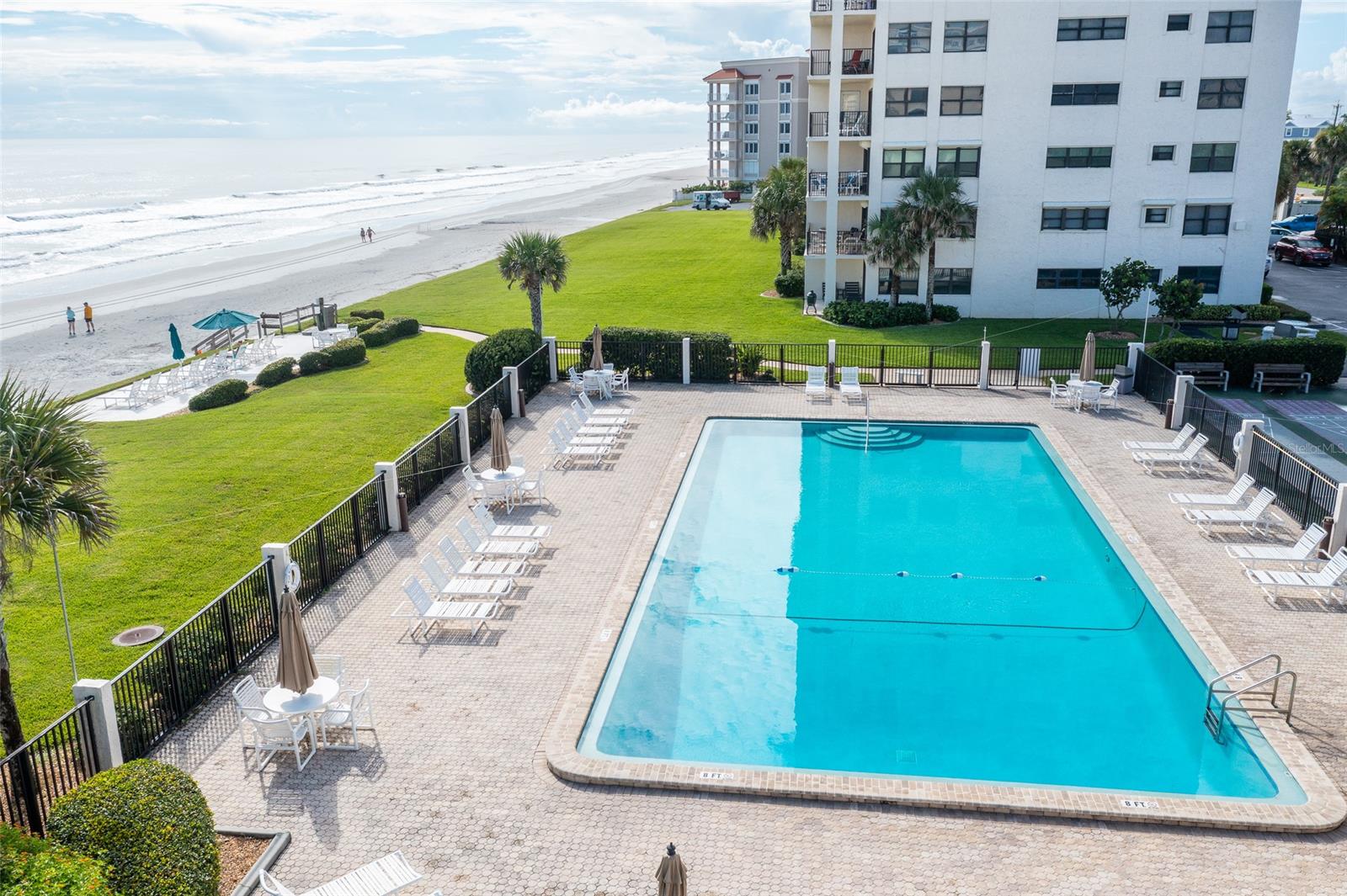 Sandpiper Towers Condo - Residential