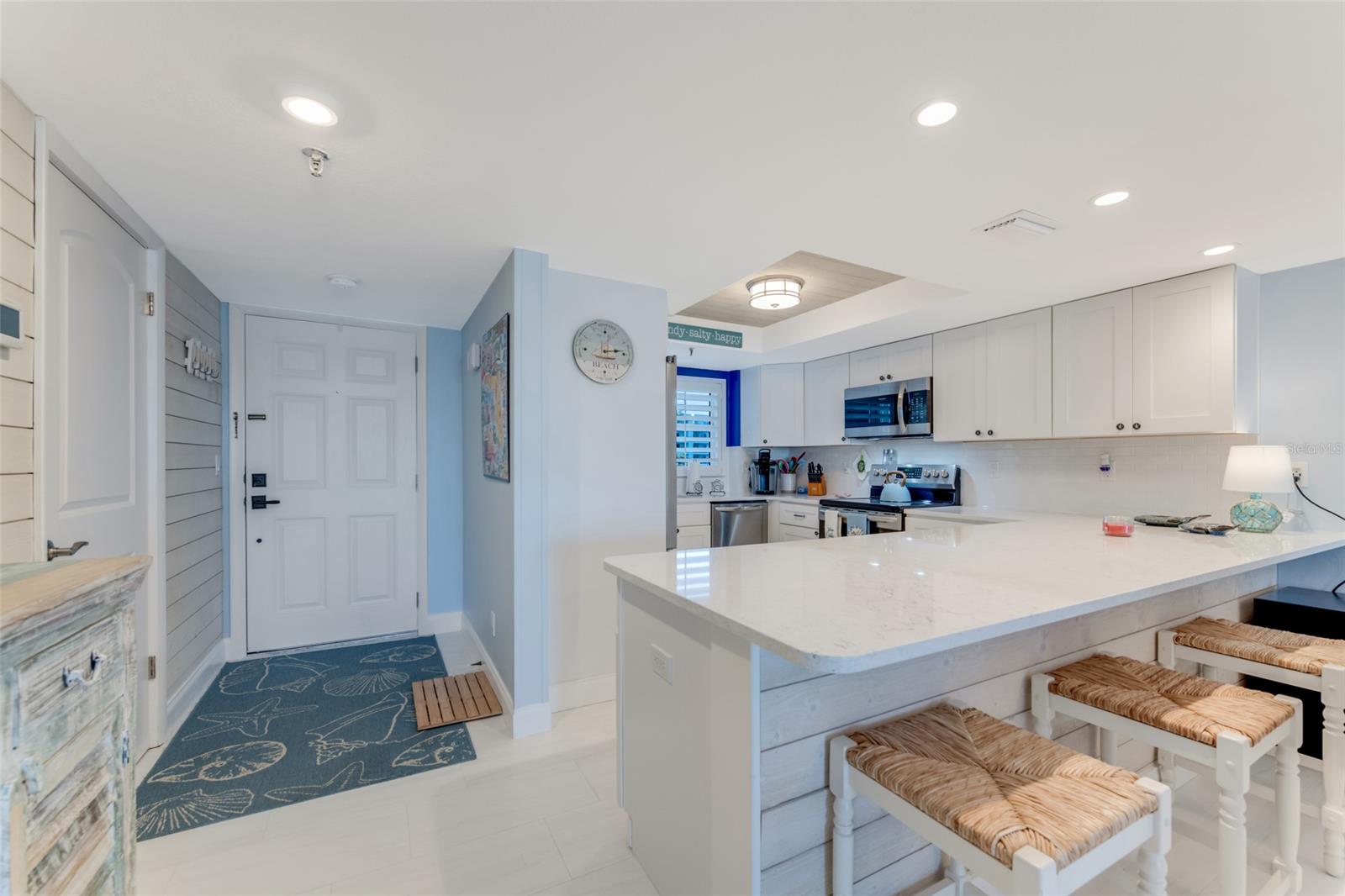 Sandpiper Towers Condo - Residential