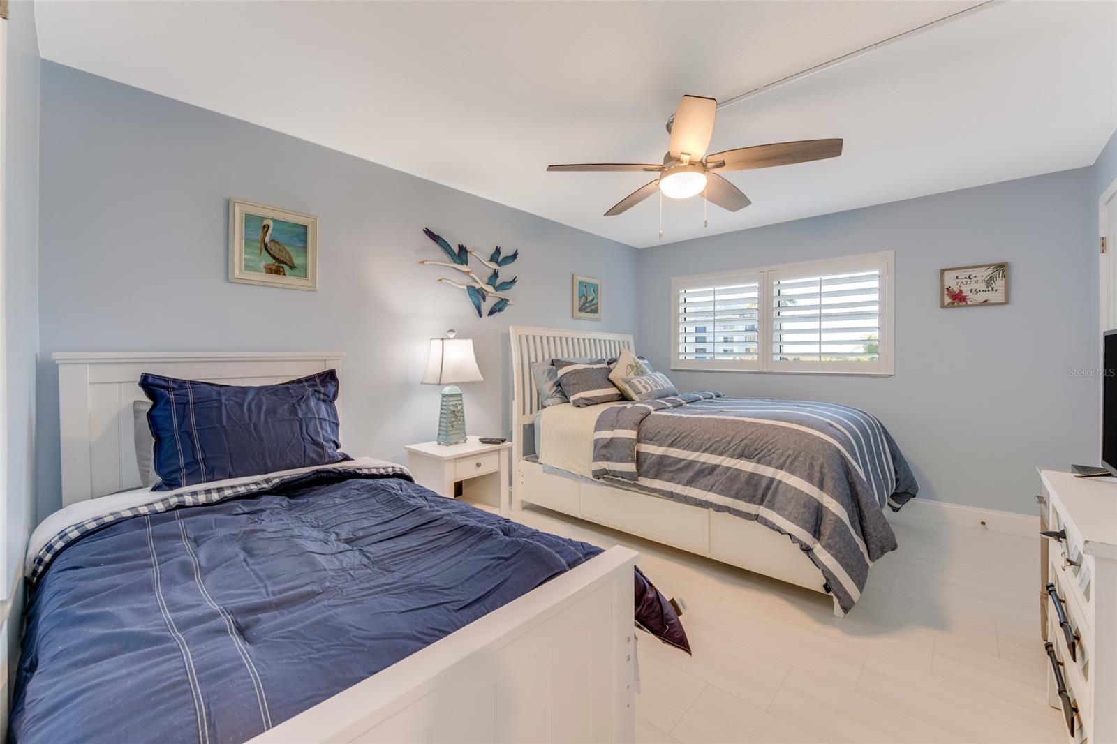 Sandpiper Towers Condo - Residential