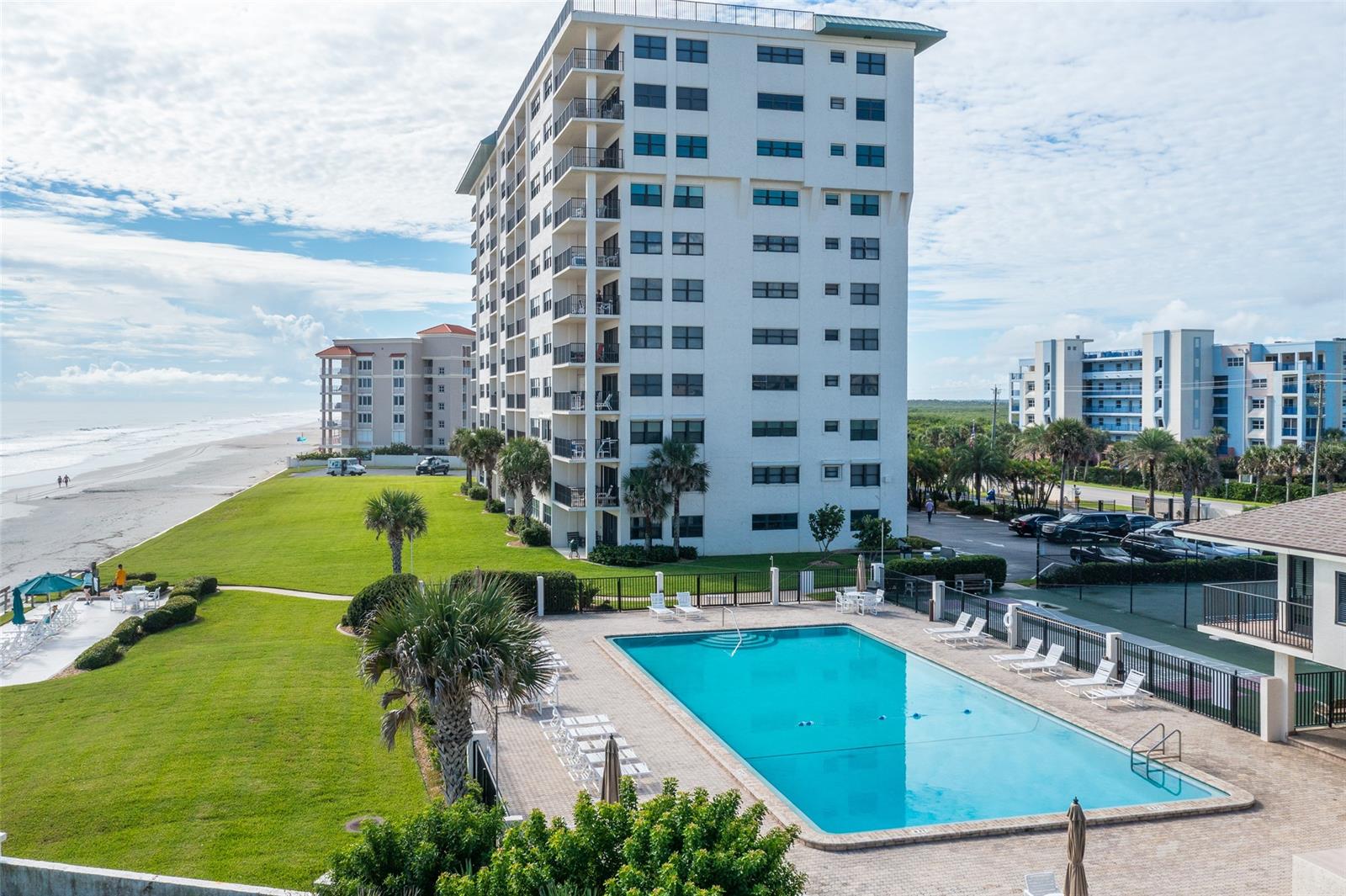 Sandpiper Towers Condo - Residential