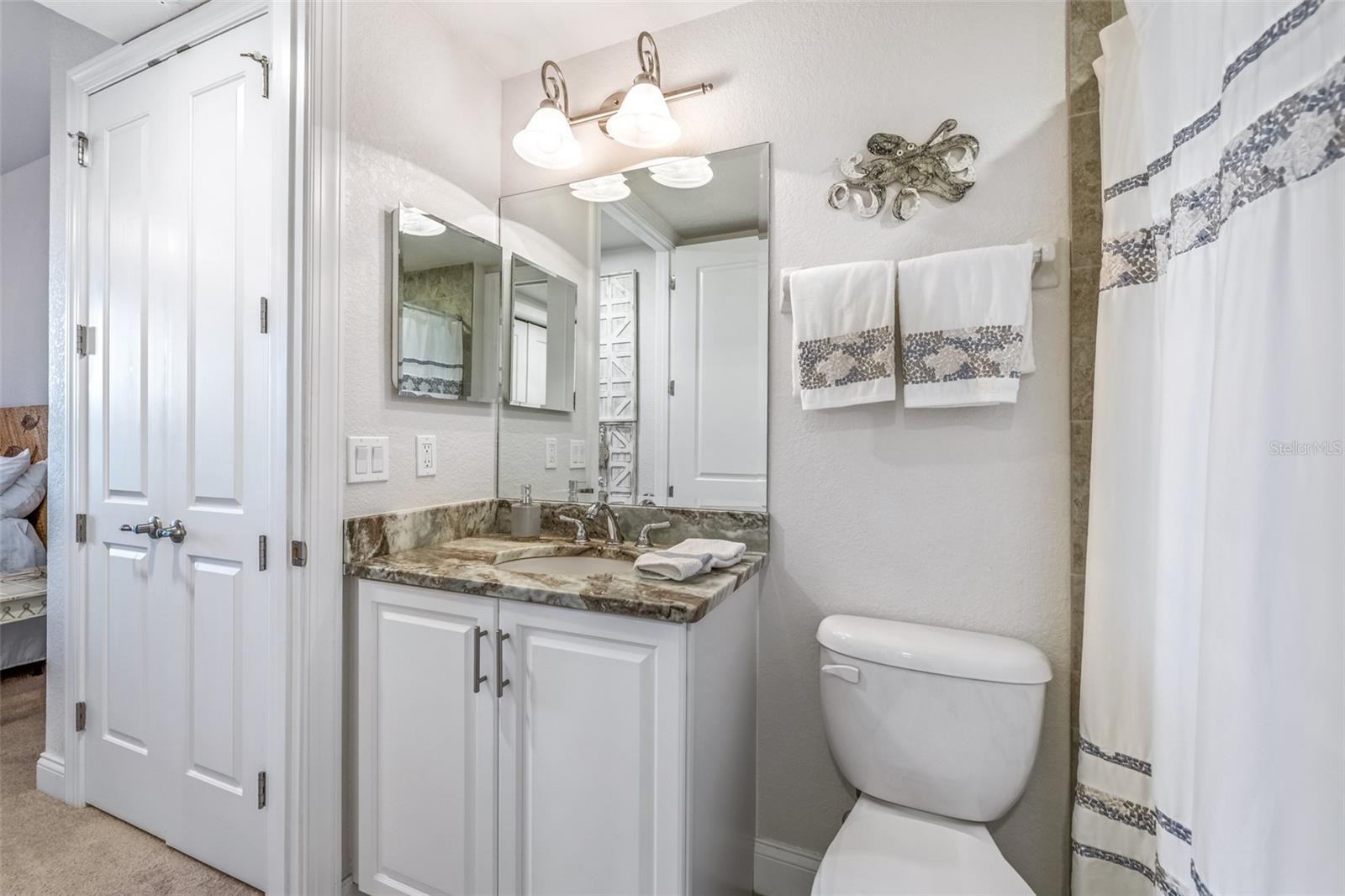 RIVERWALK/CORONADO ISLAND BLDG - Residential