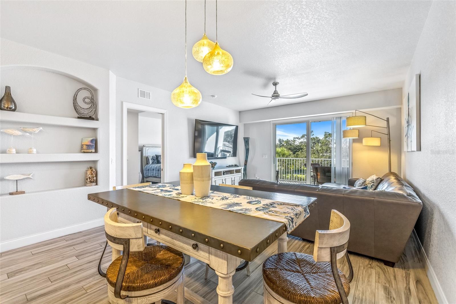 RIVERWALK/CORONADO ISLAND BLDG - Residential