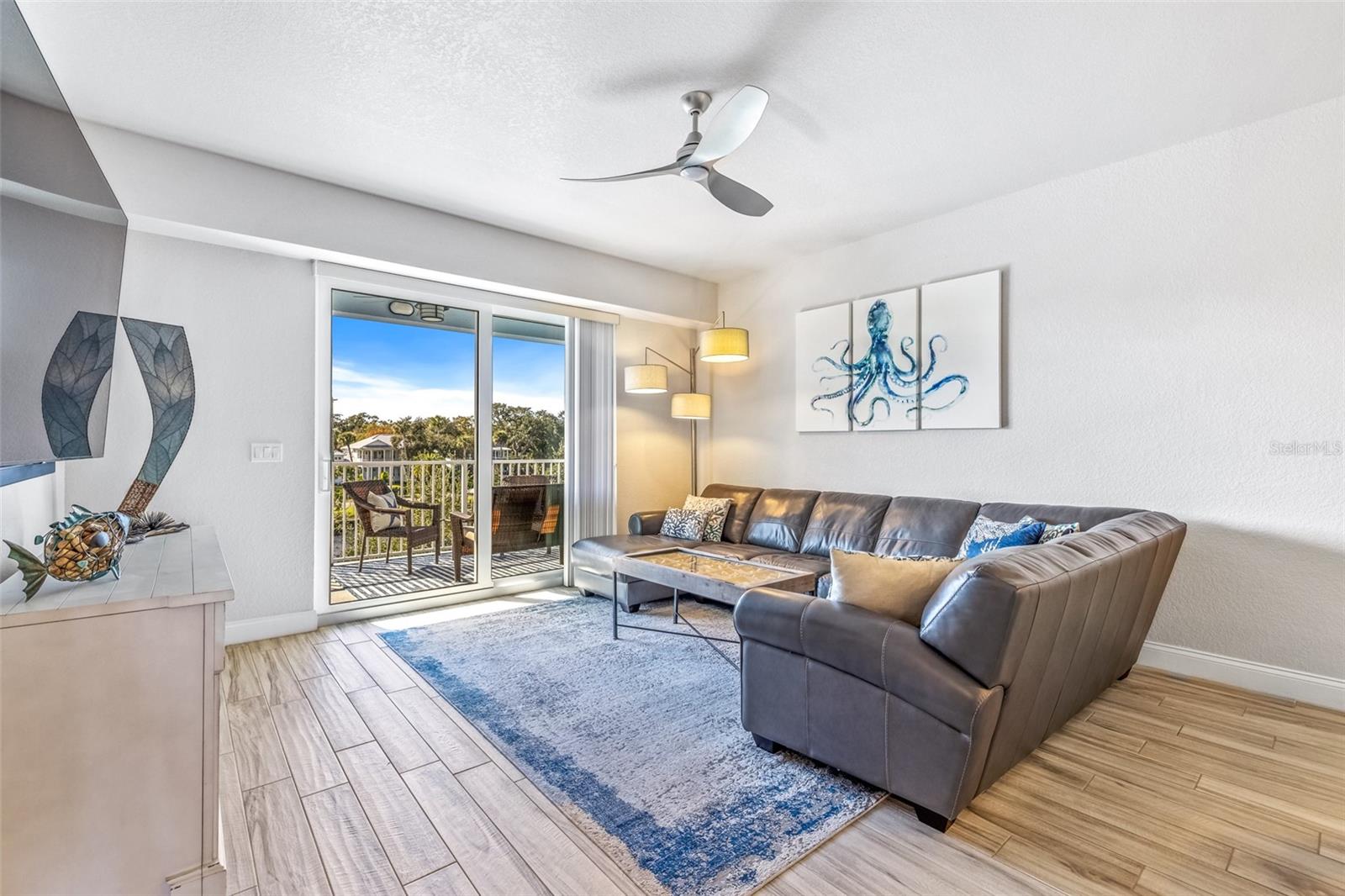 RIVERWALK/CORONADO ISLAND BLDG - Residential