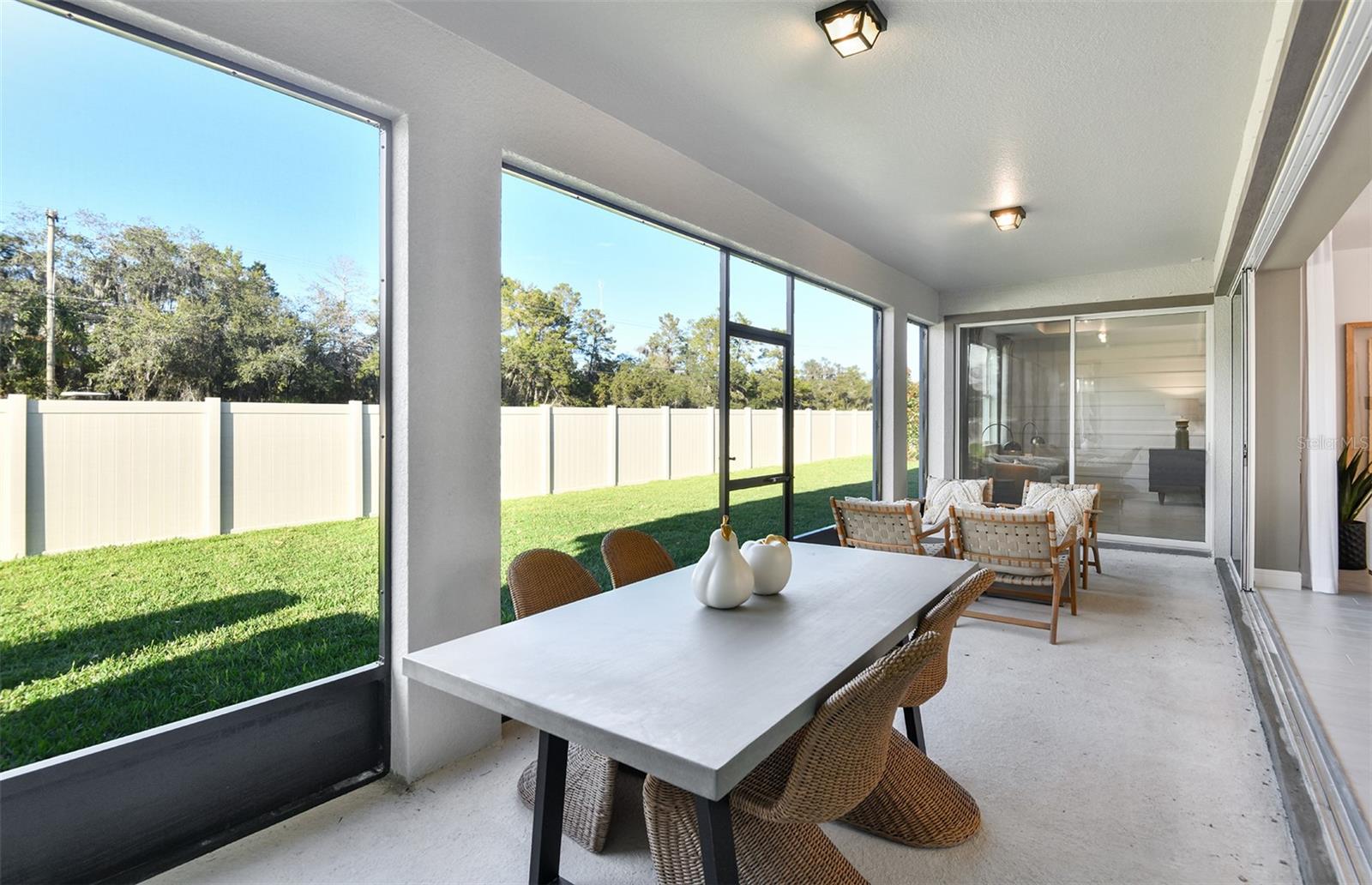 TWO RIVERS - Residential