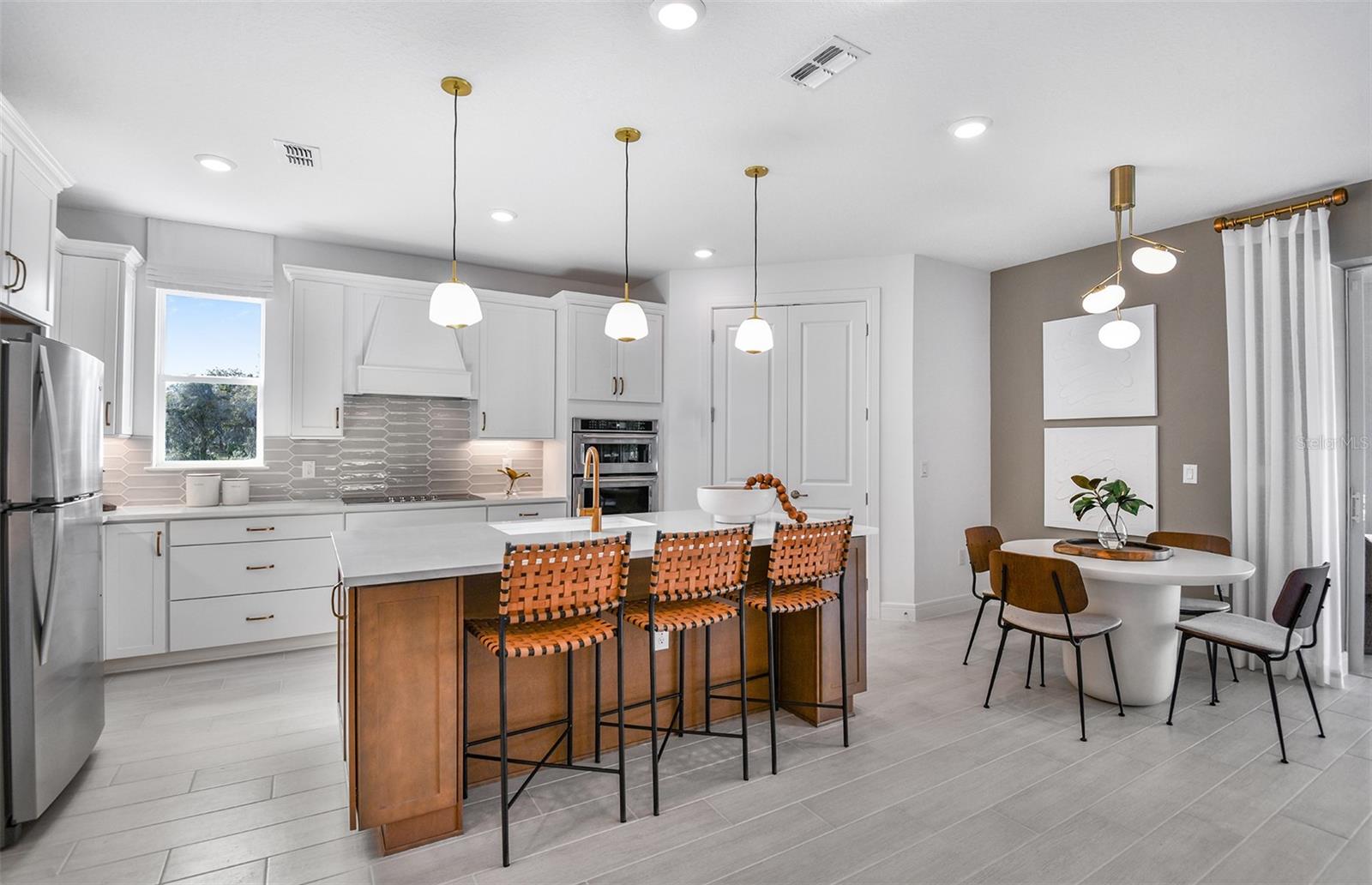 TWO RIVERS - Residential