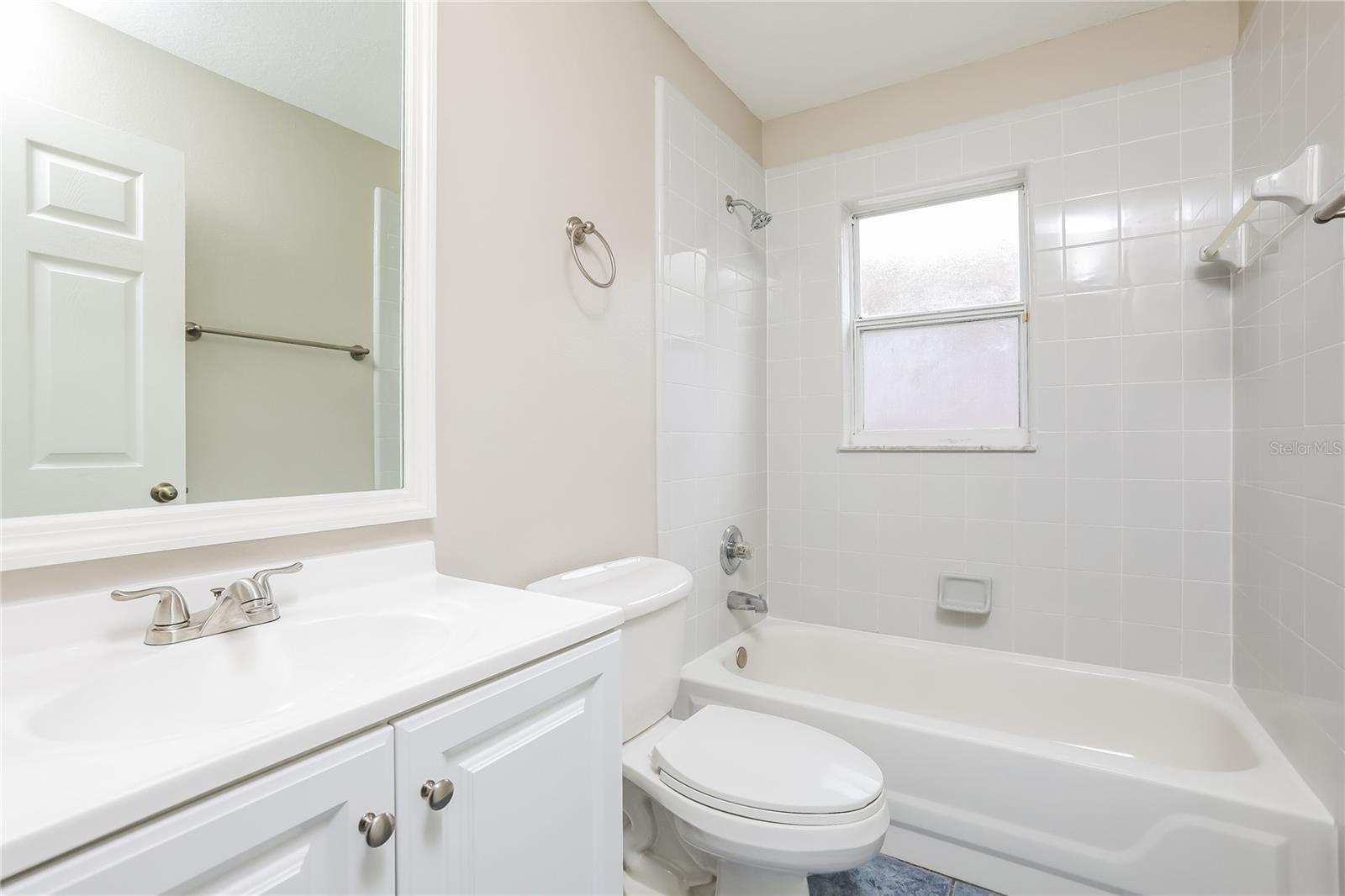 WOODRIDGE PHASE II - Residential Lease