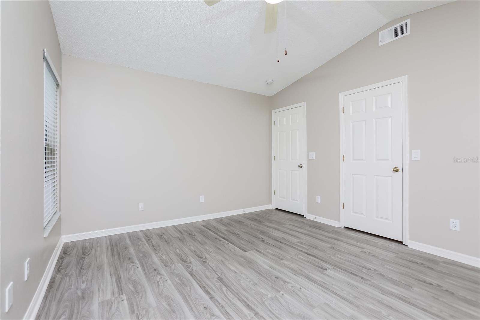 WOODRIDGE PHASE II - Residential Lease