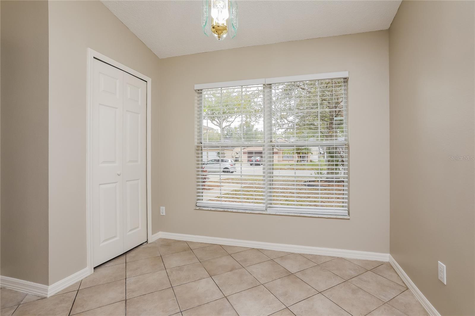 WOODRIDGE PHASE II - Residential Lease