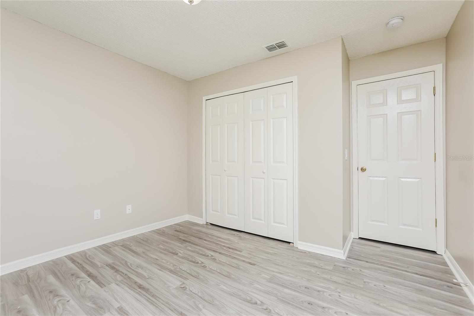WOODRIDGE PHASE II - Residential Lease