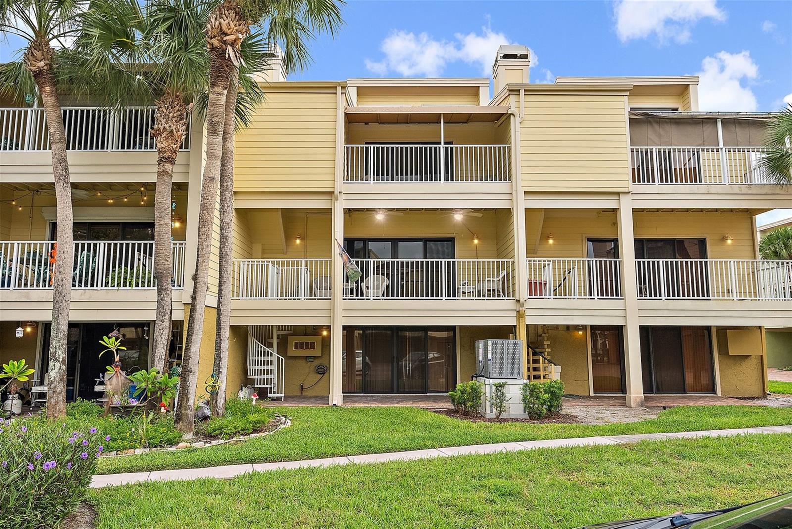 VILLAGE OF PARADISE ISLAND - Residential