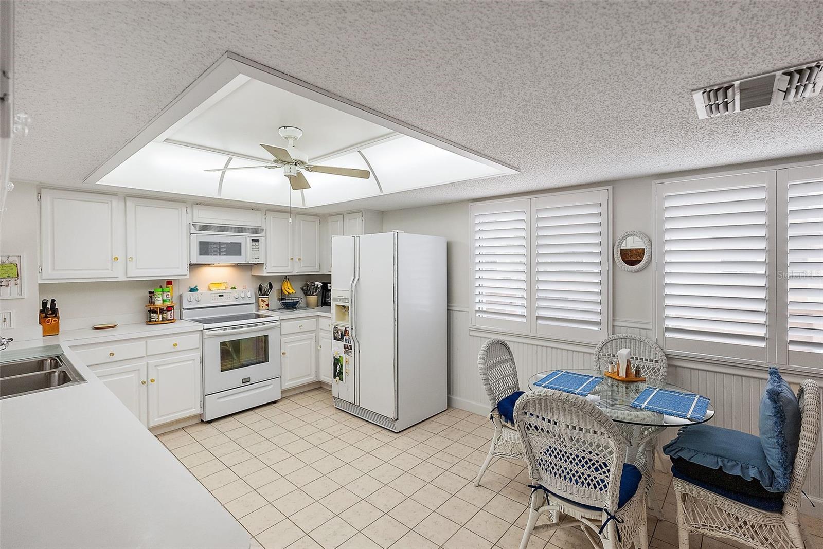 VILLAGE OF PARADISE ISLAND - Residential