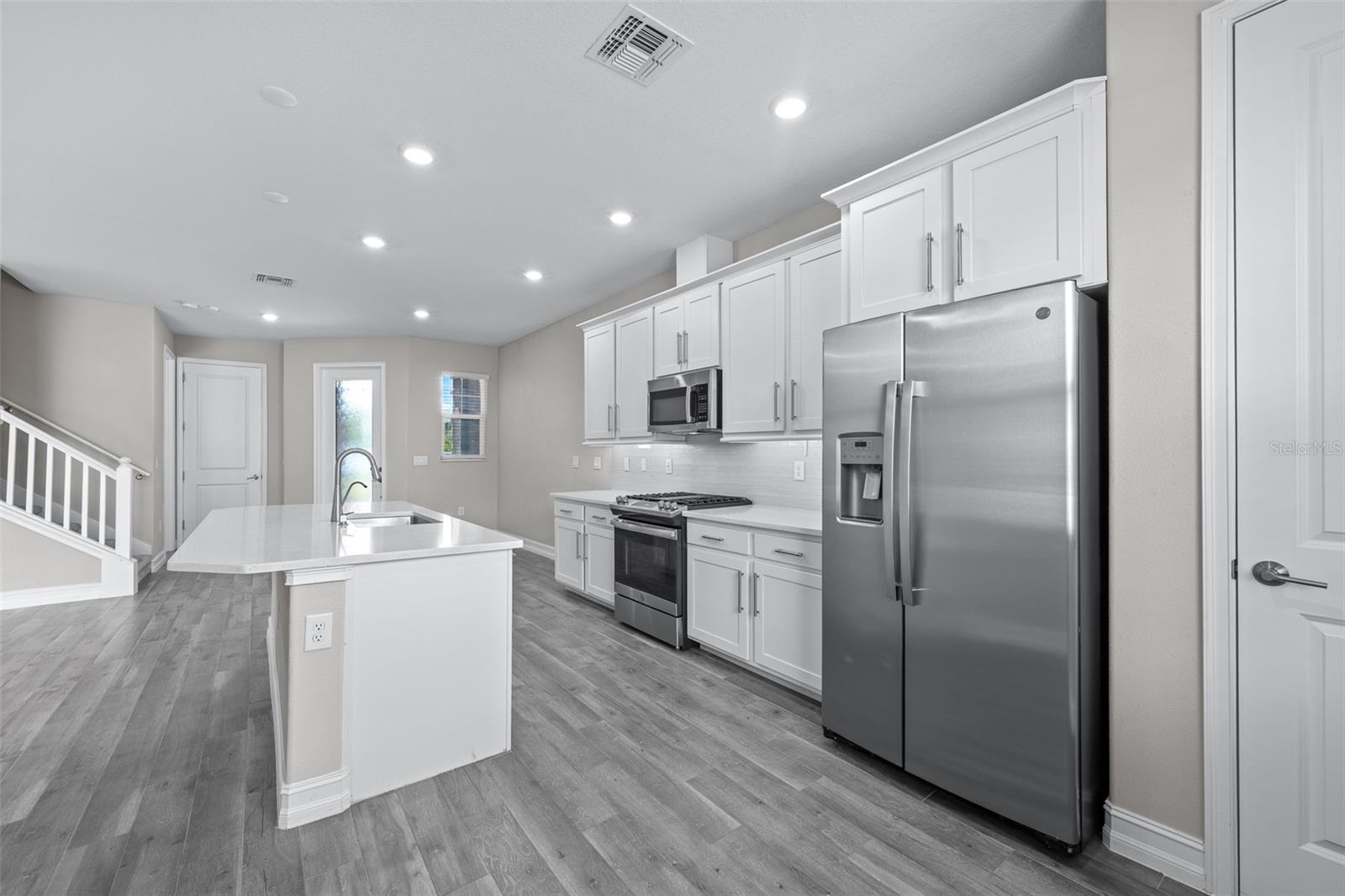 ESTANCIA PH 4 - Residential