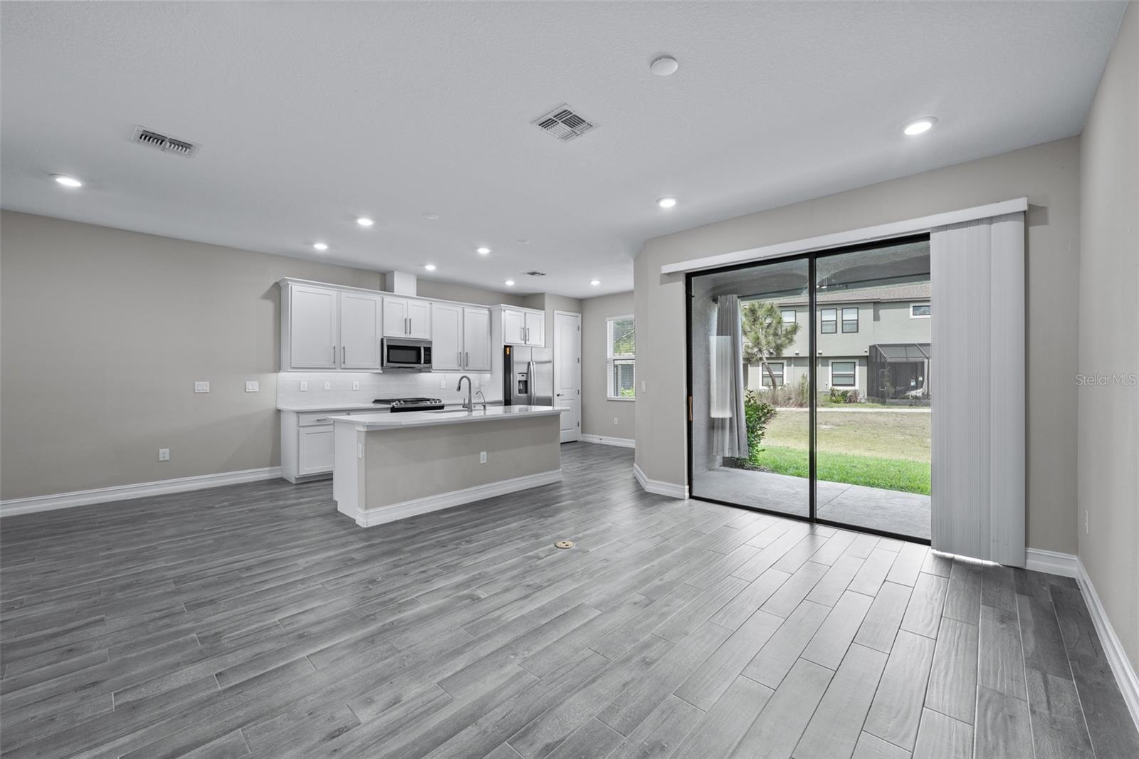 ESTANCIA PH 4 - Residential